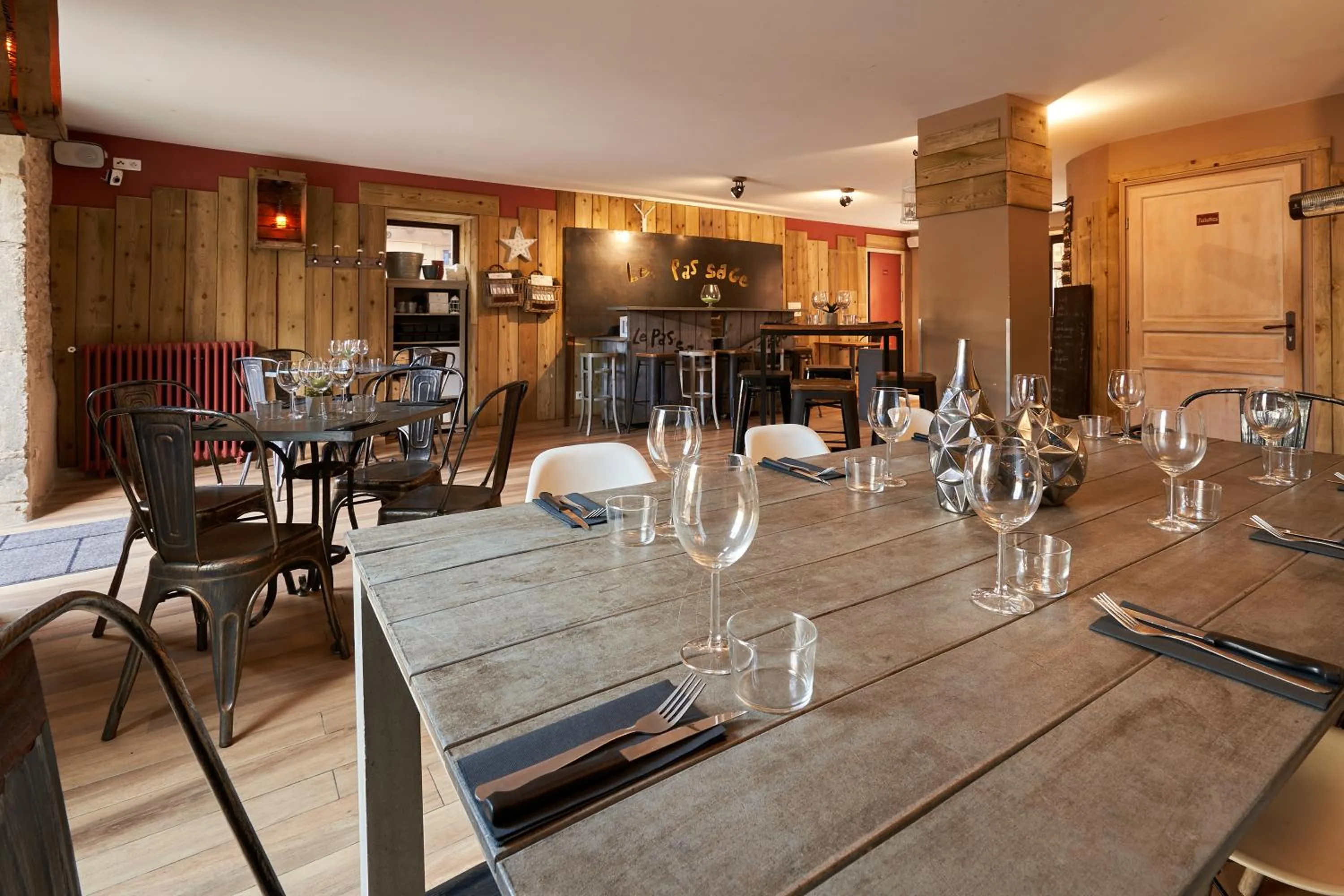 Lounge or bar in Le Passage