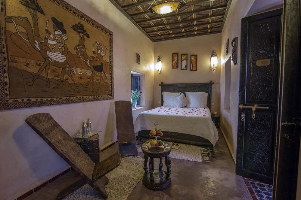 Photo of the whole room, Bed in Riad Samsli