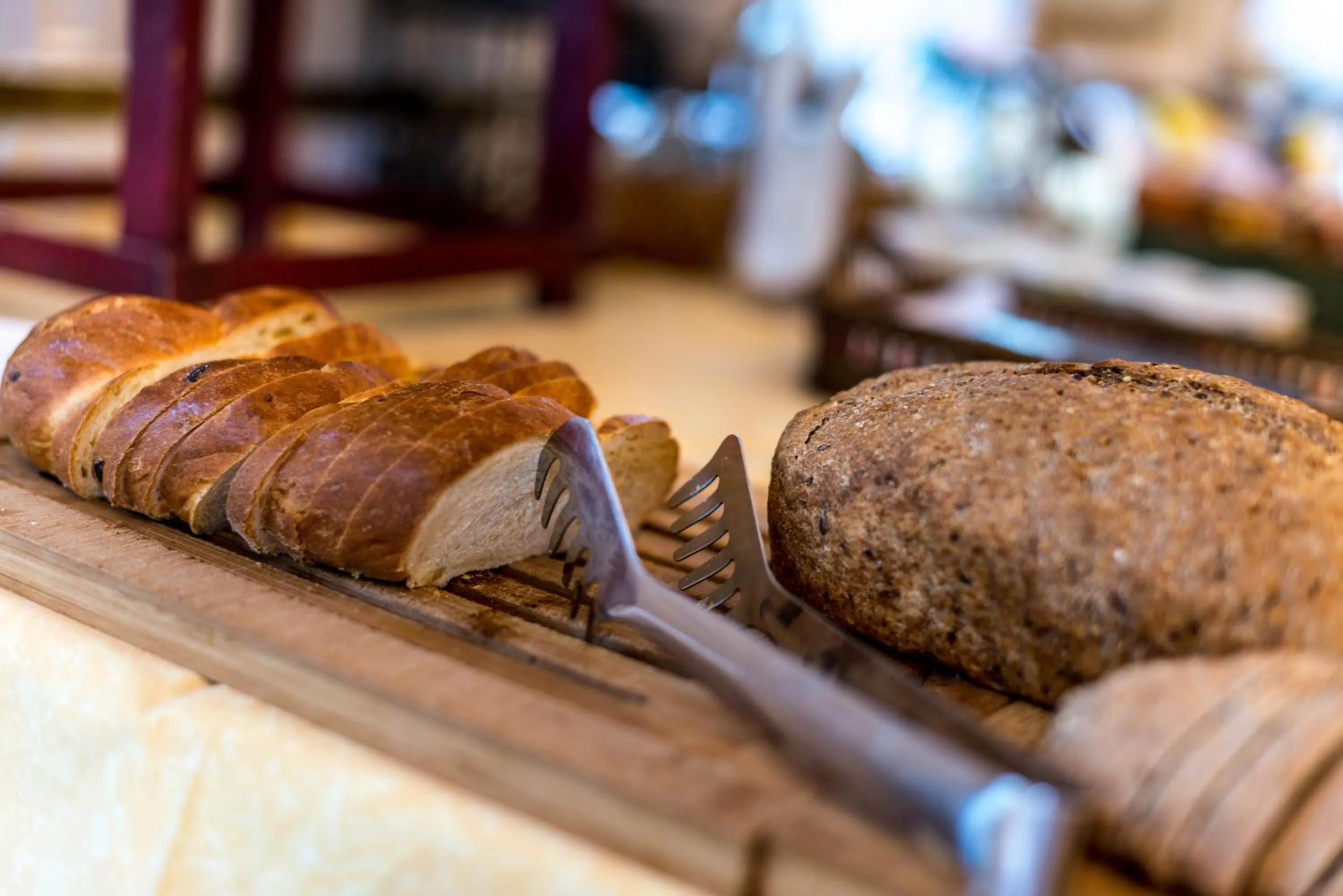 Restaurant/places to eat in Swiss Historic Hotel Masson