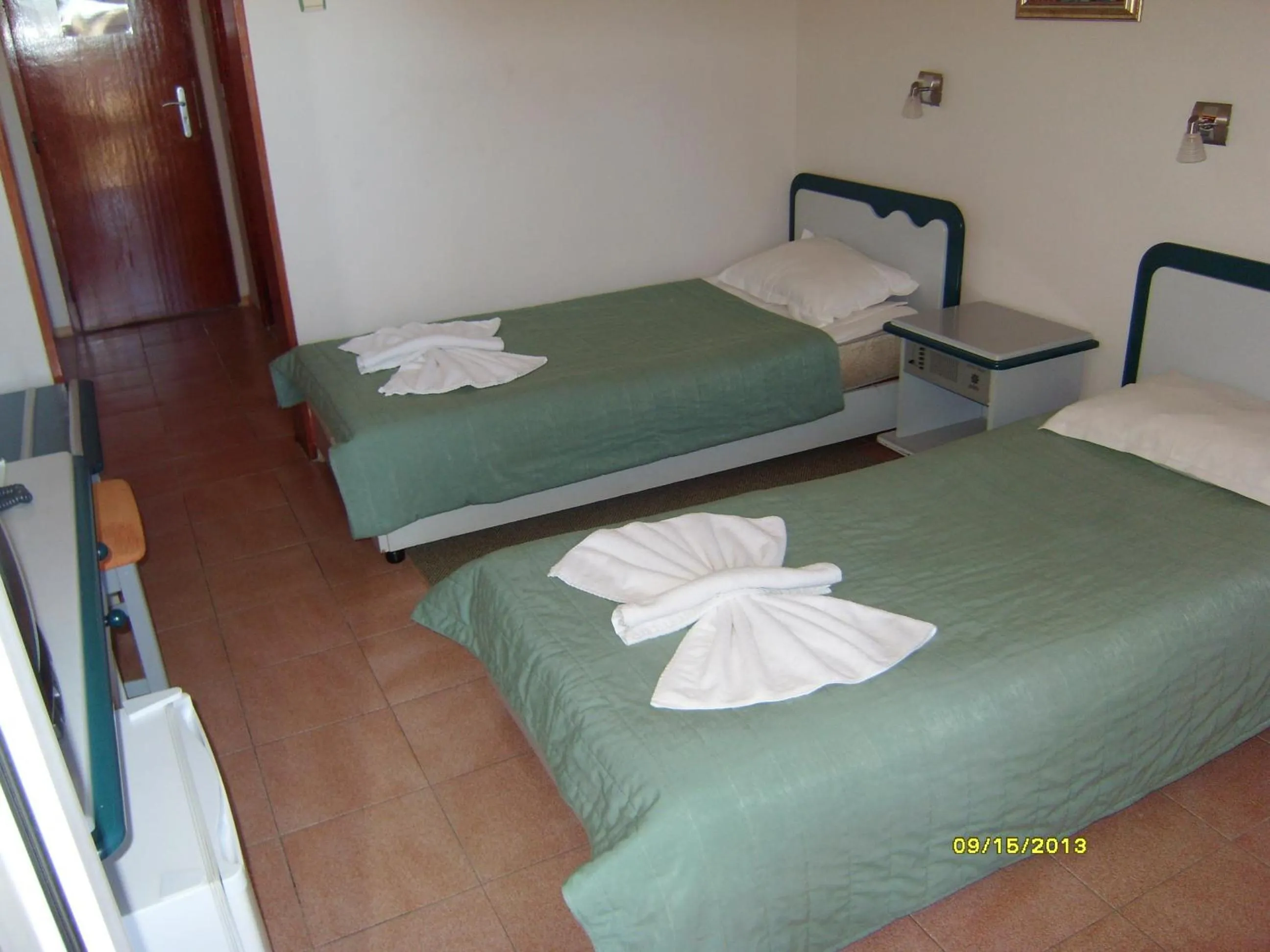 Photo of the whole room, Bed in Hotel Iskar & Aquapark - All Inclusive