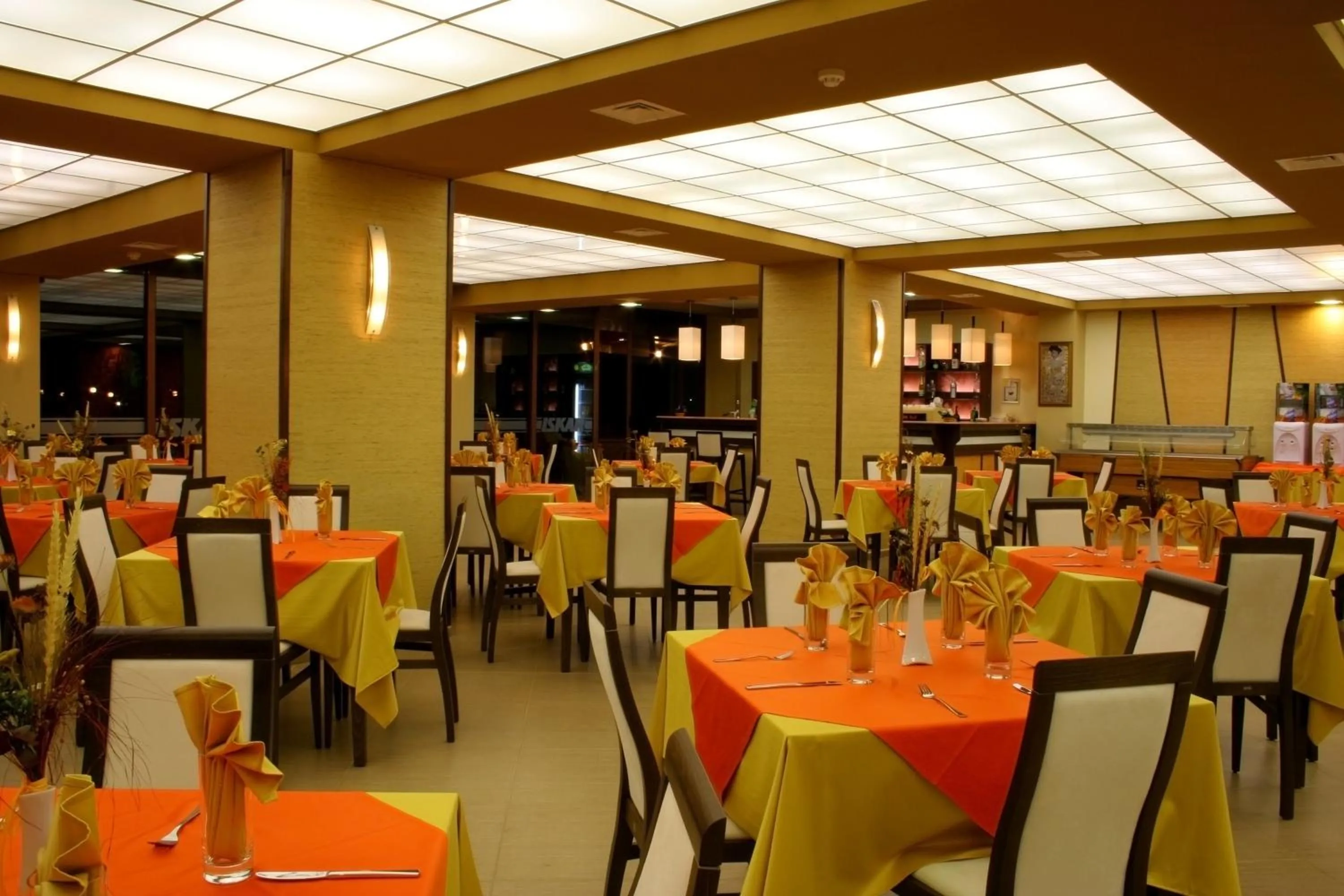 Restaurant/places to eat in Hotel Iskar & Aquapark - All Inclusive