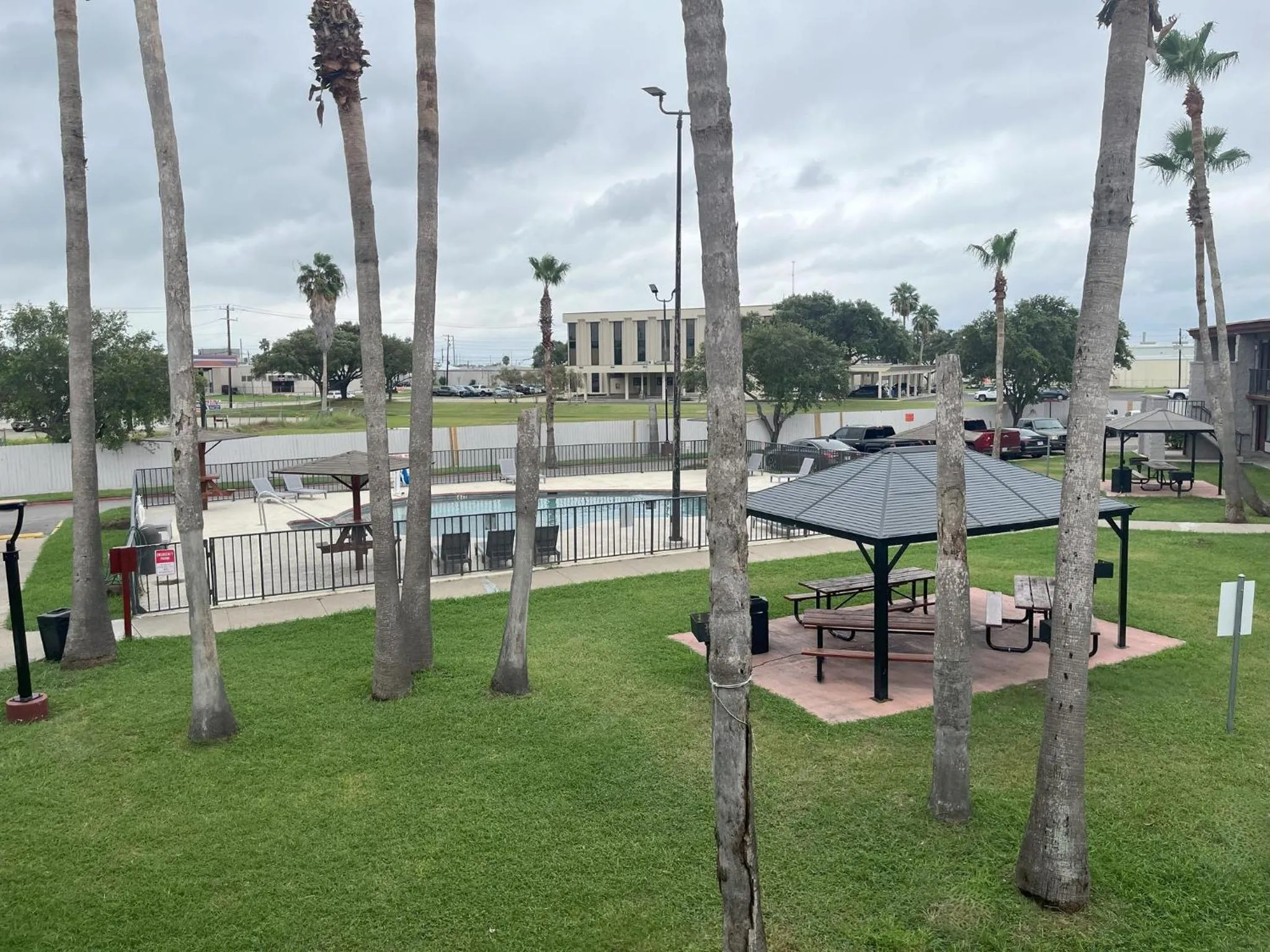 Swimming pool in Red Roof Inn Corpus Christi North - Near Downtown