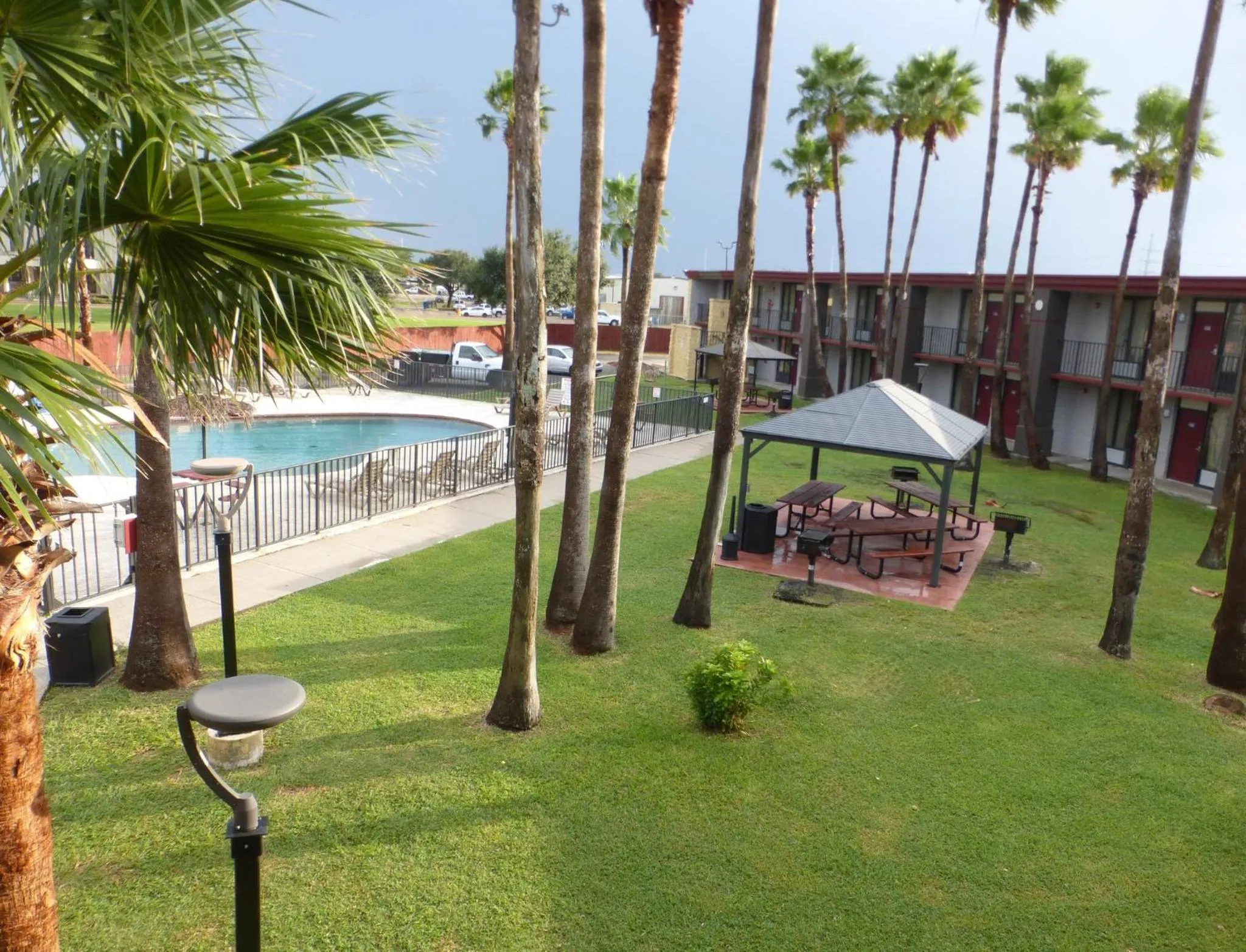 BBQ facilities in Red Roof Inn Corpus Christi North - Near Downtown