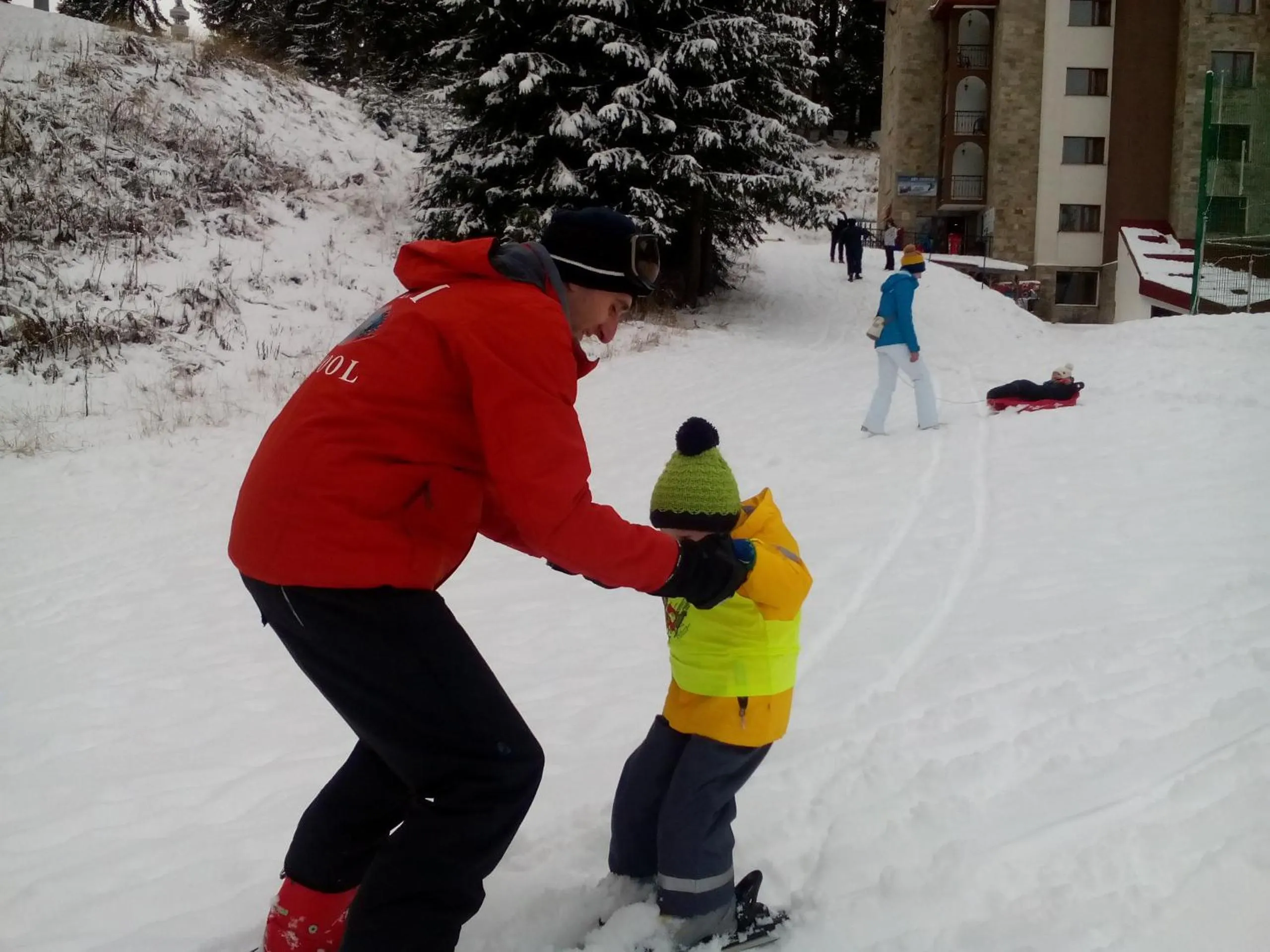 Area and facilities in Complex Kamelia