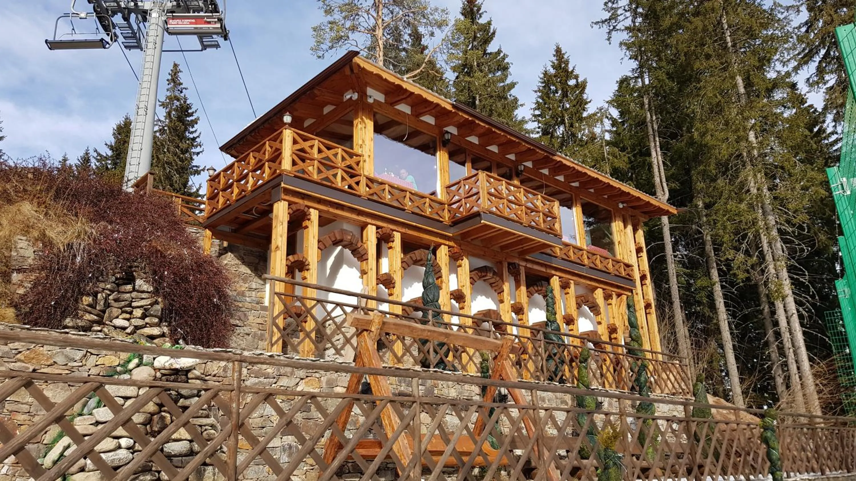 Property building in Complex Kamelia