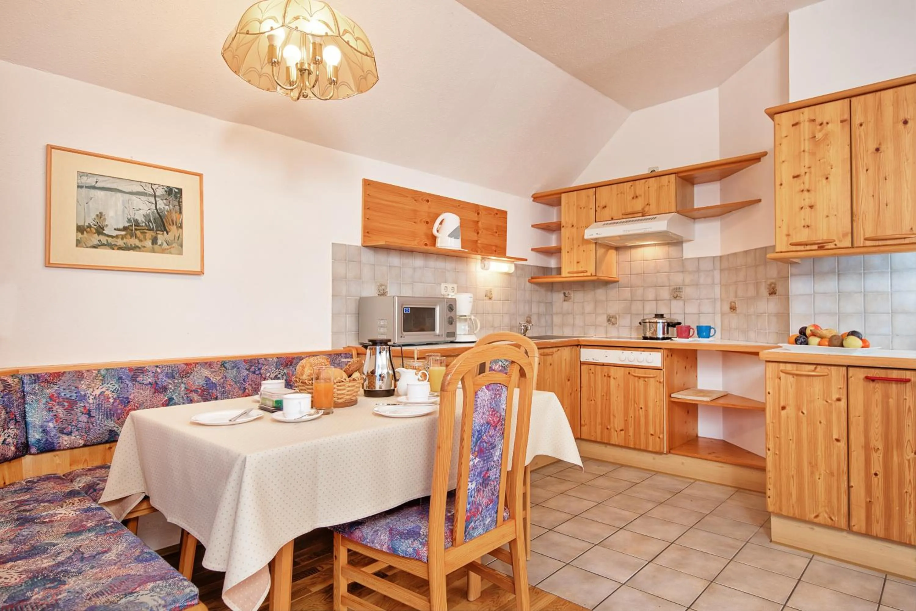 Kitchen or kitchenette in Wellness Landhaus Parth