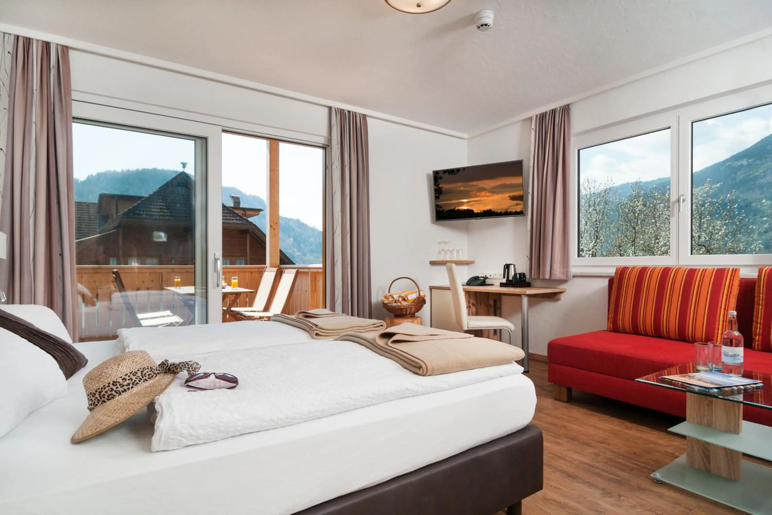 Photo of the whole room, Bed in Wellness Landhaus Parth