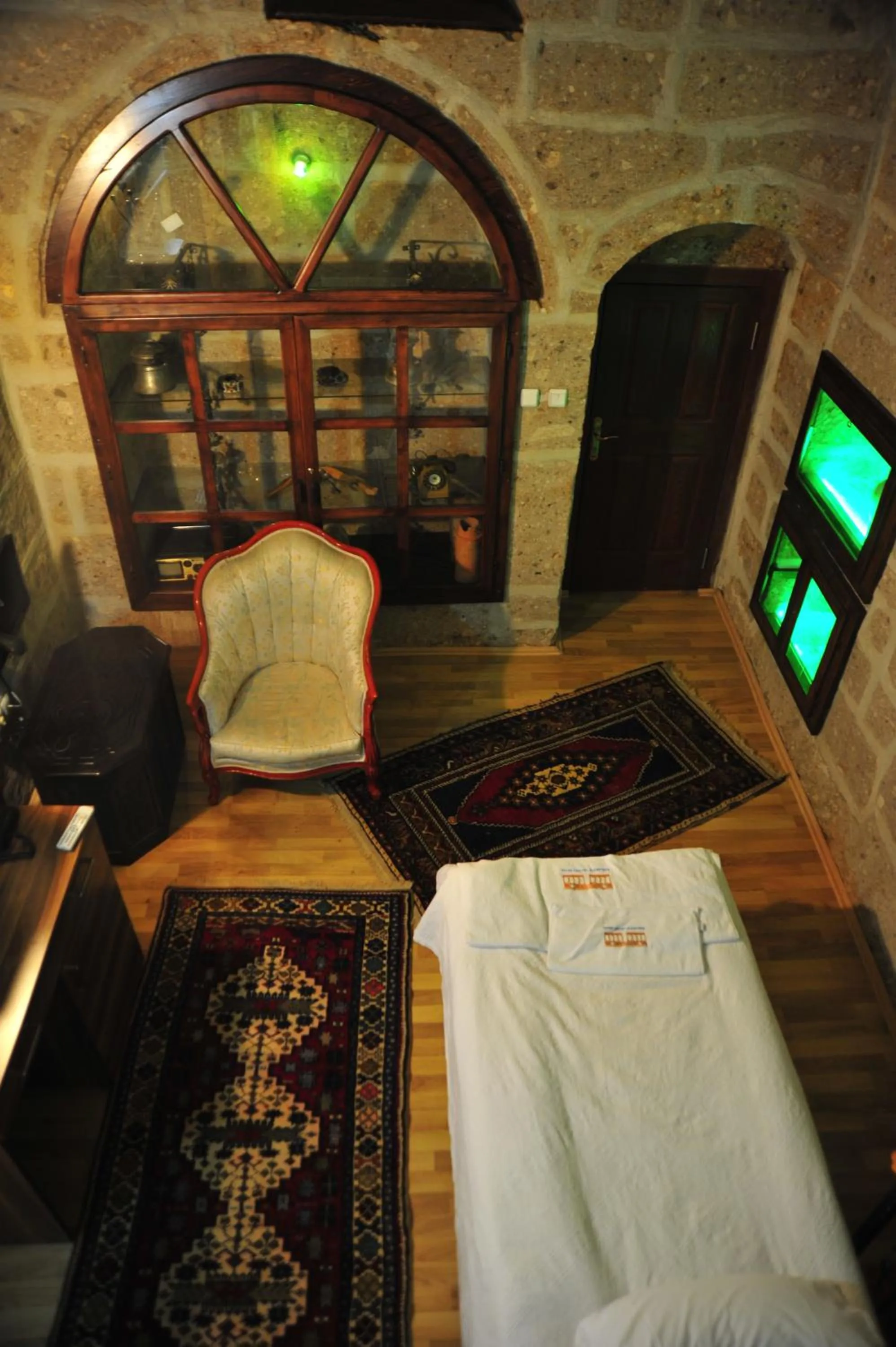 Bed in Osmanoglu Hotel