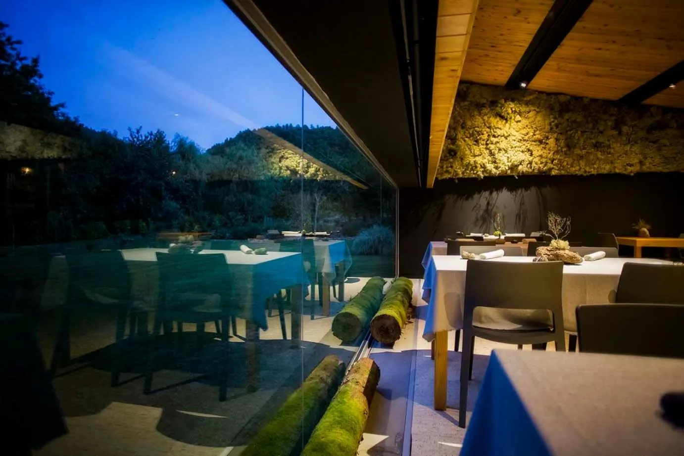 Restaurant/places to eat in Furnas Lake Forest Living