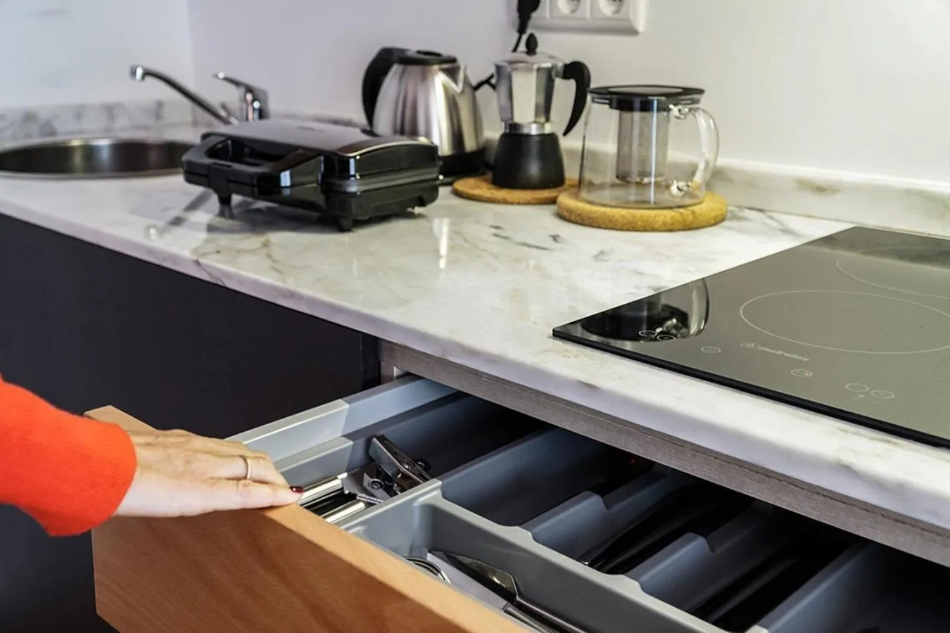 Kitchen or kitchenette in Furnas Lake Forest Living