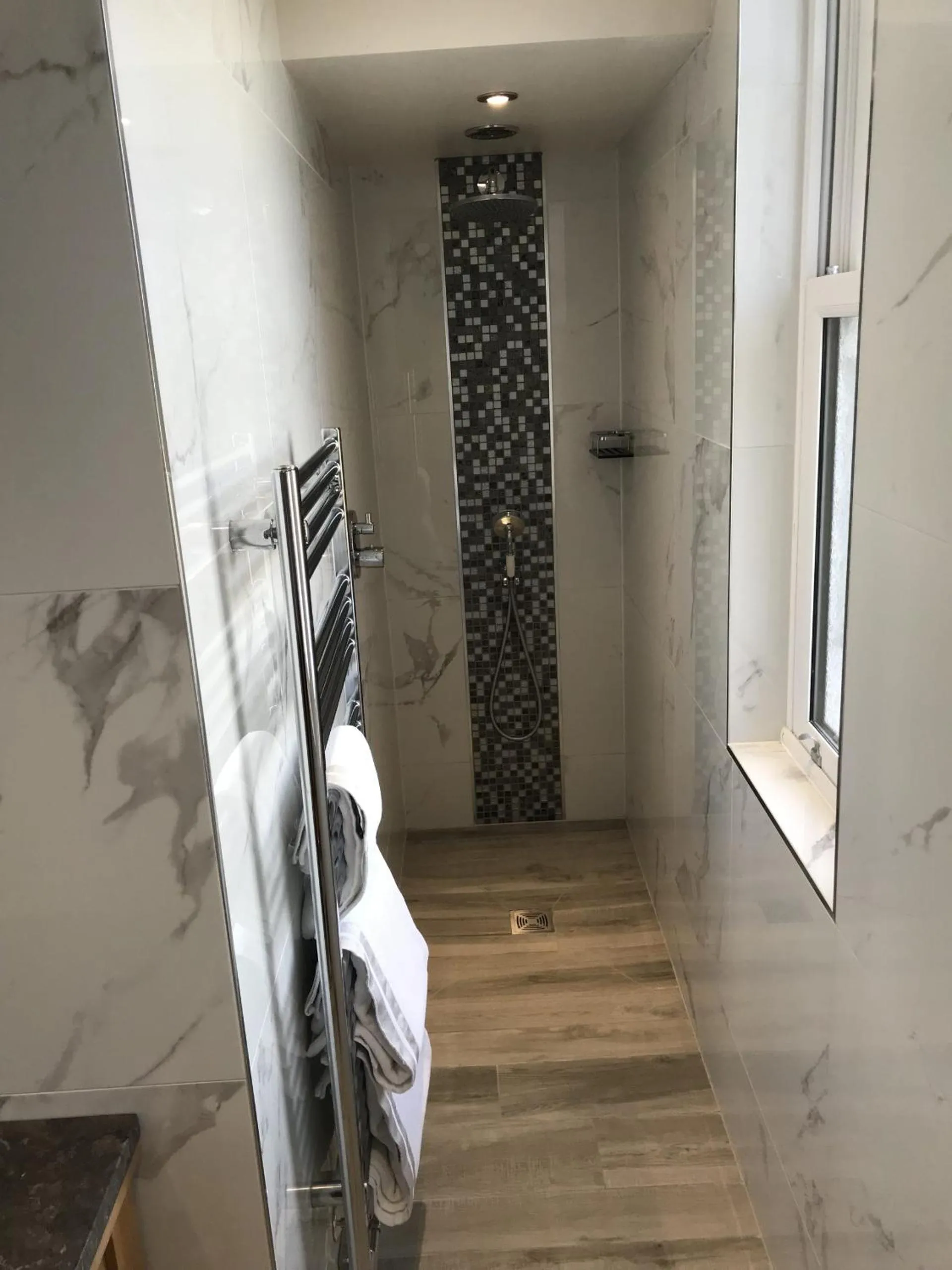 Shower in Dower House Hotel