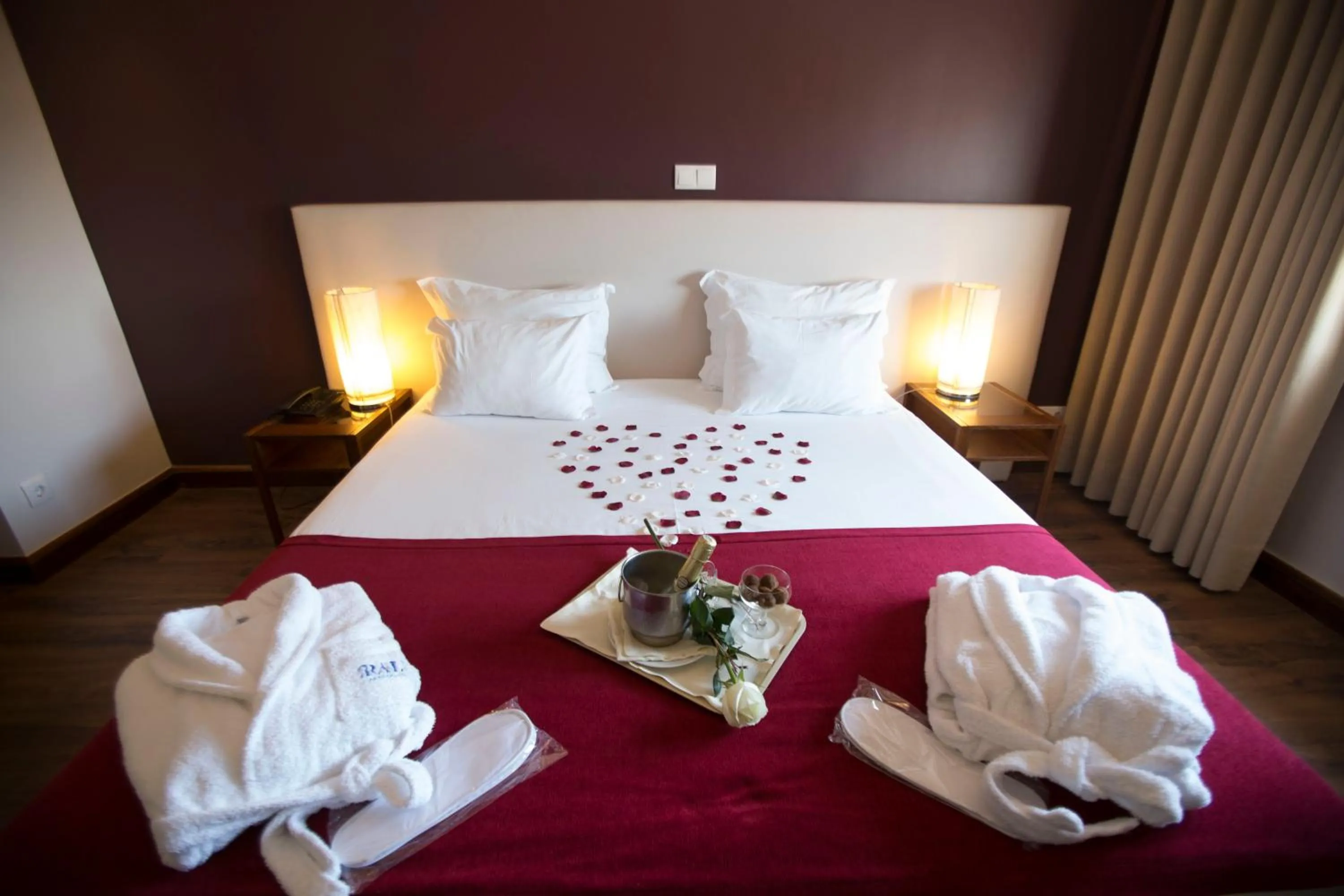 Bed in Hotel Rali Viana