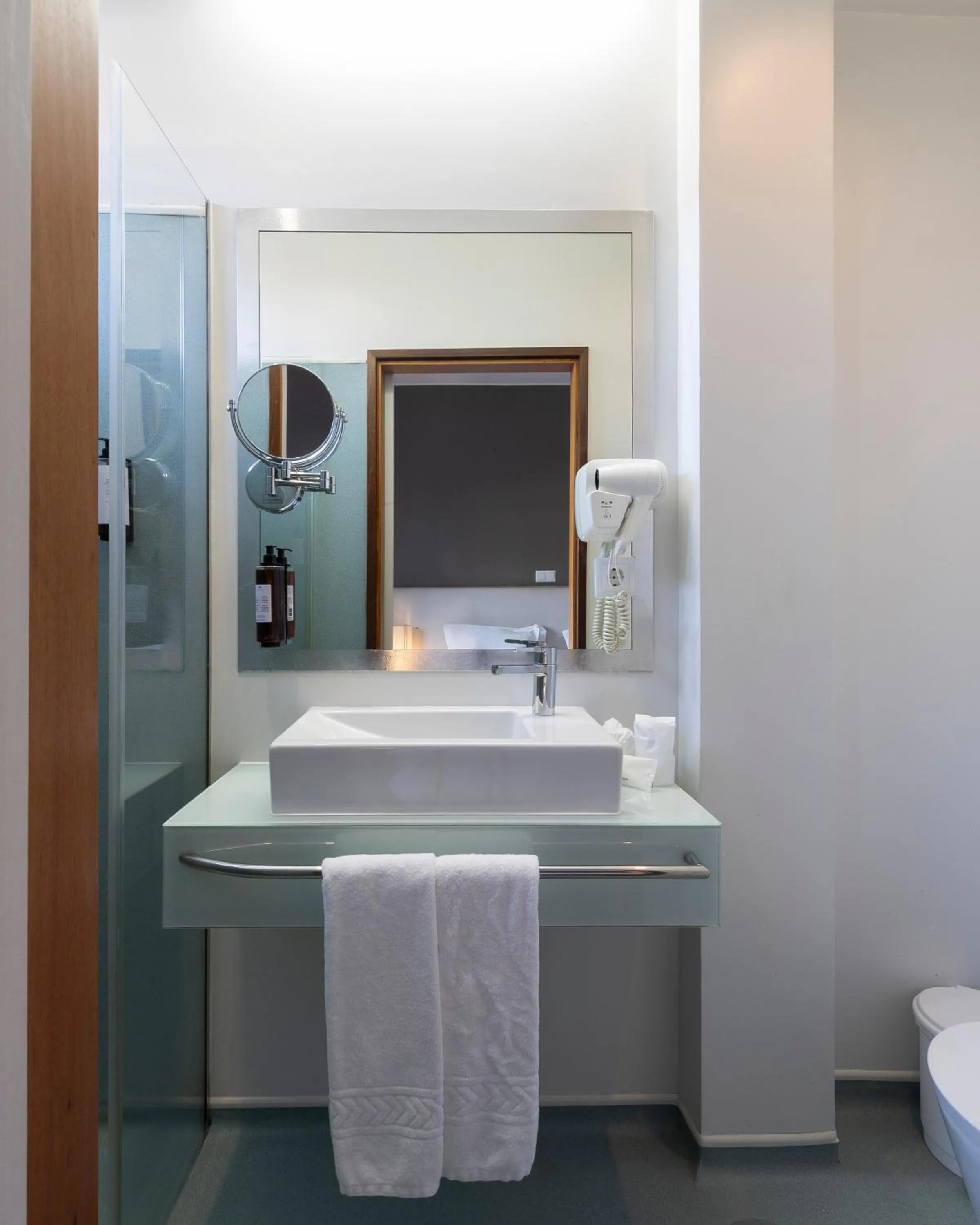 Bed in Hotel Rali Viana