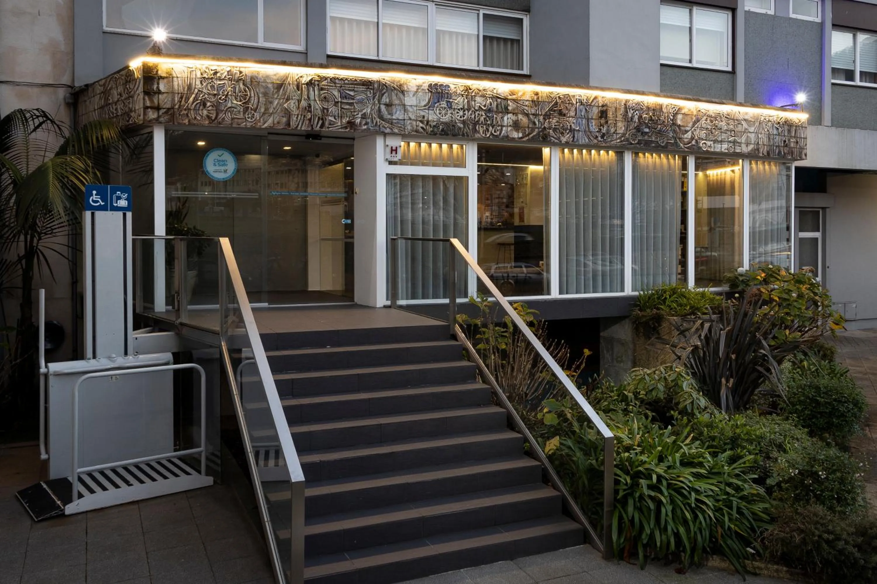 Property building in Hotel Rali Viana