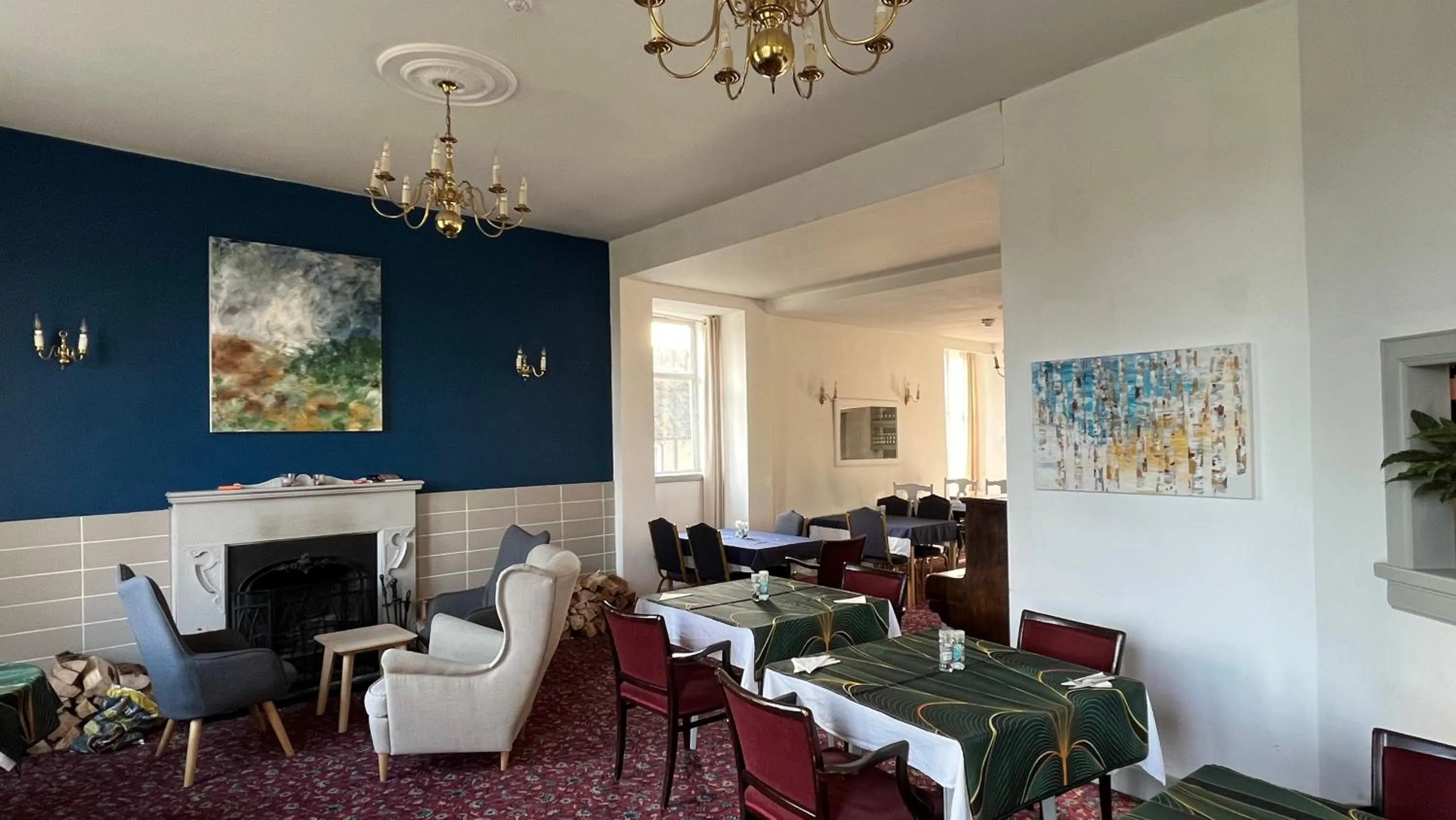 Dining area in Hotel Square