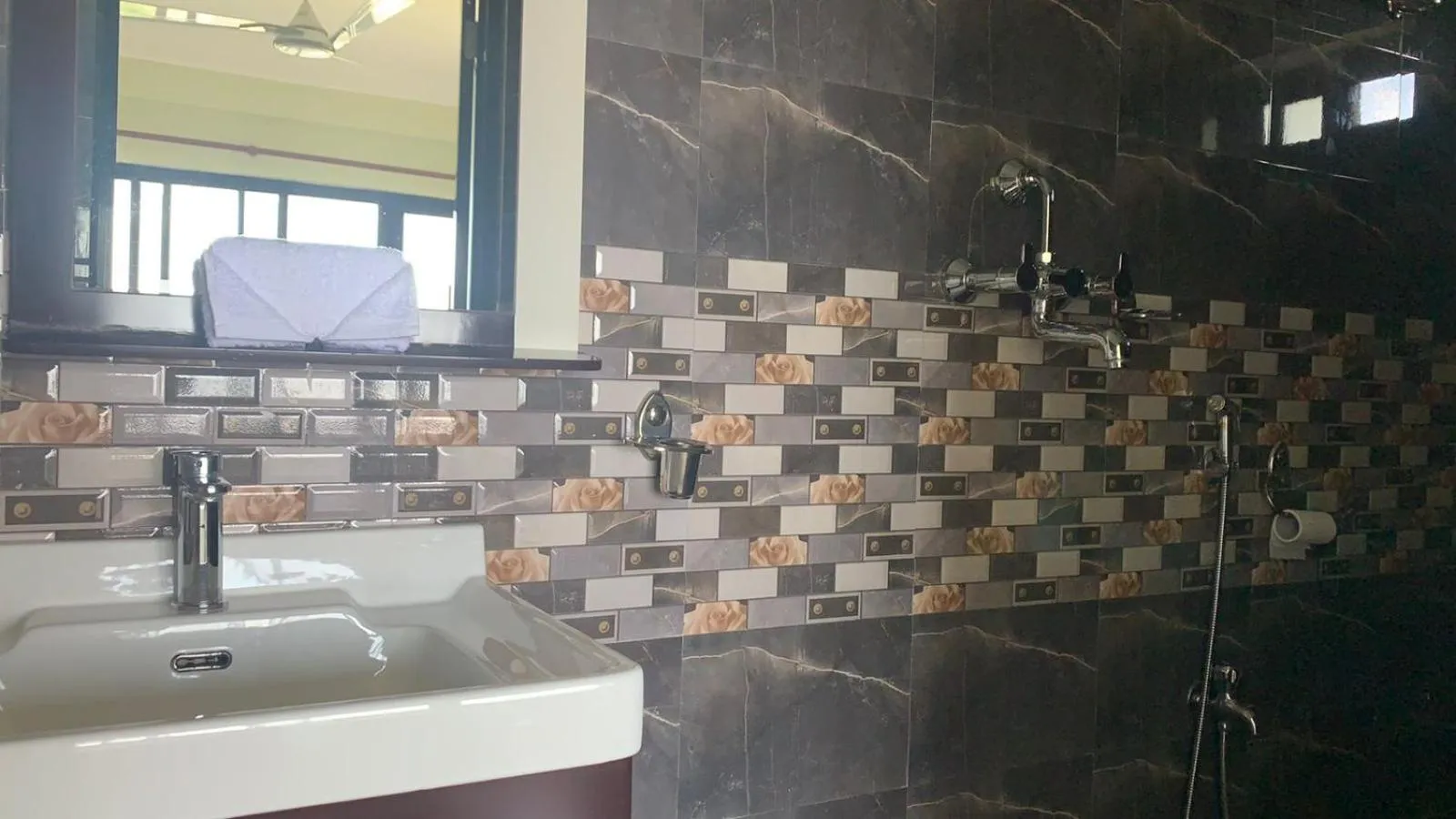 Hotel Pristine Himalaya