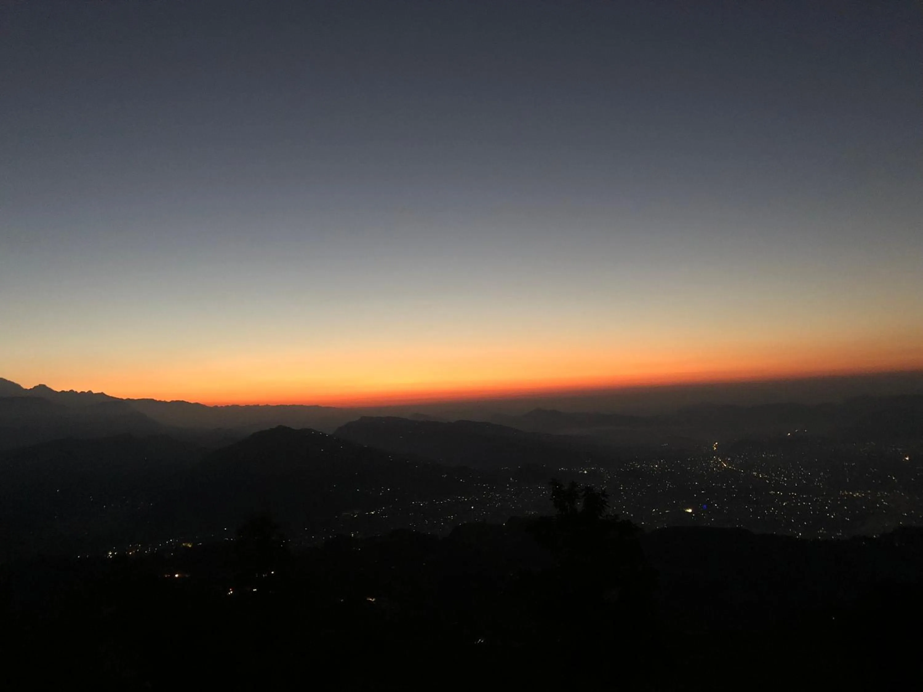 Sunrise in Hotel Pristine Himalaya