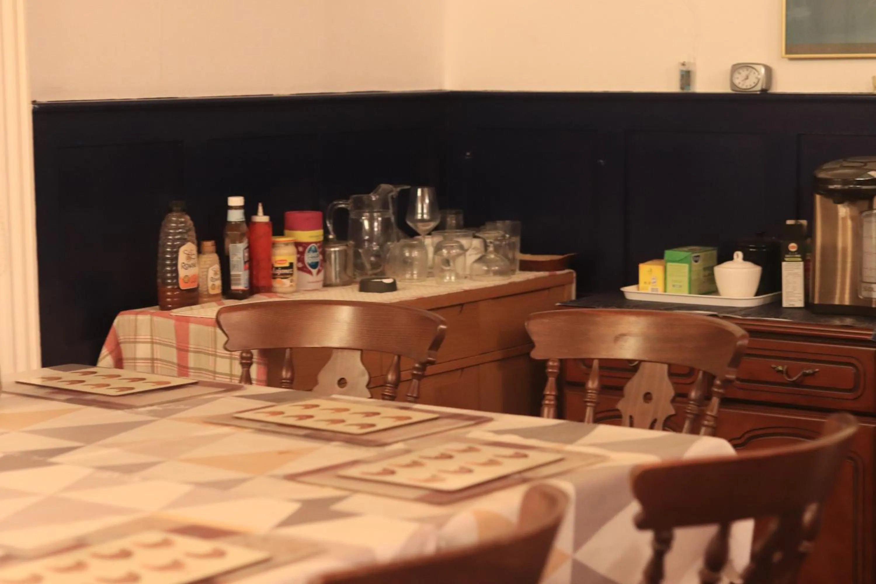 Dining area in Argyle Lodge Self Catering Guest House