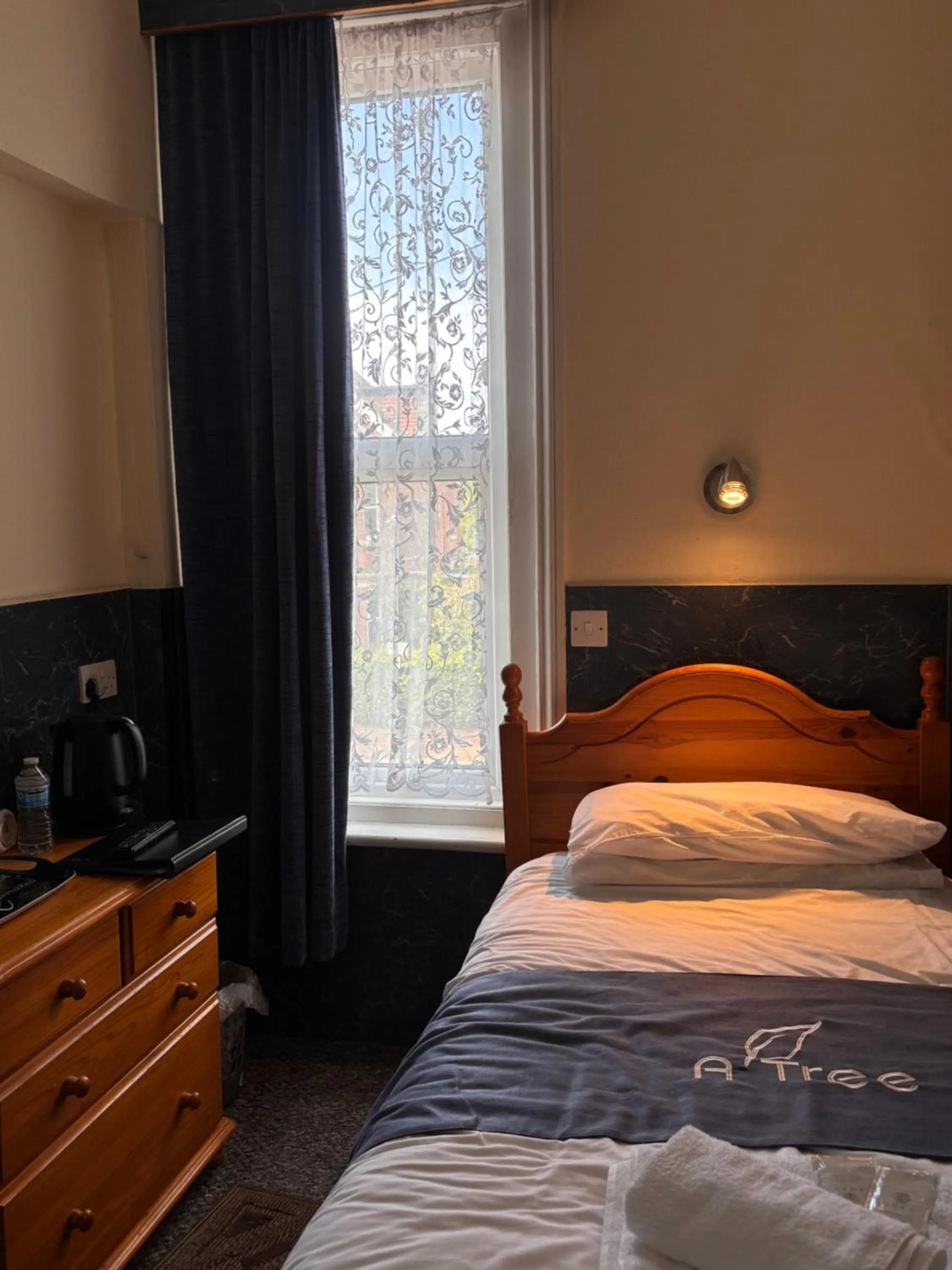 Bed in Argyle Lodge Self Catering Guest House