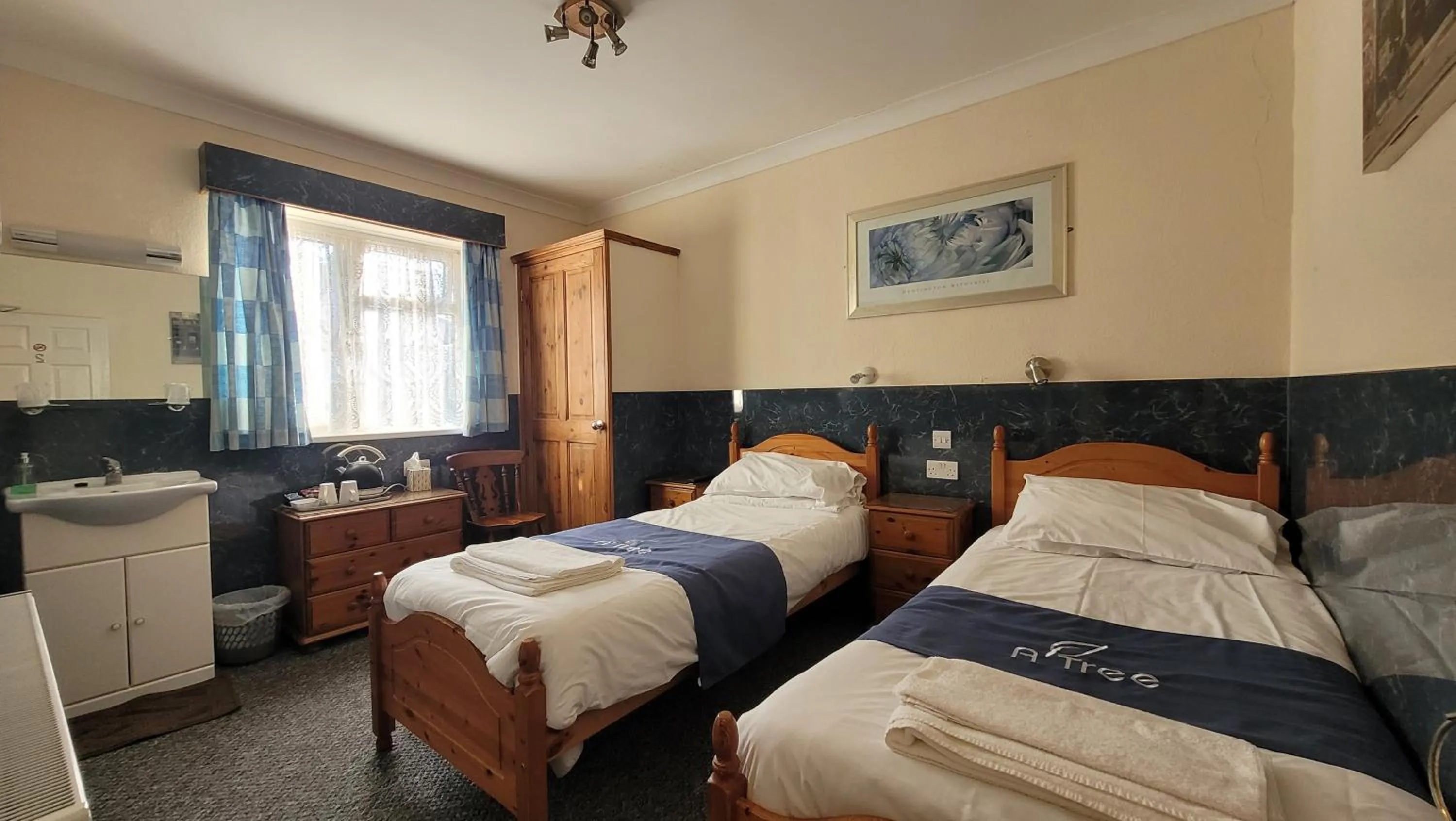 Bed in Argyle Lodge Self Catering Guest House