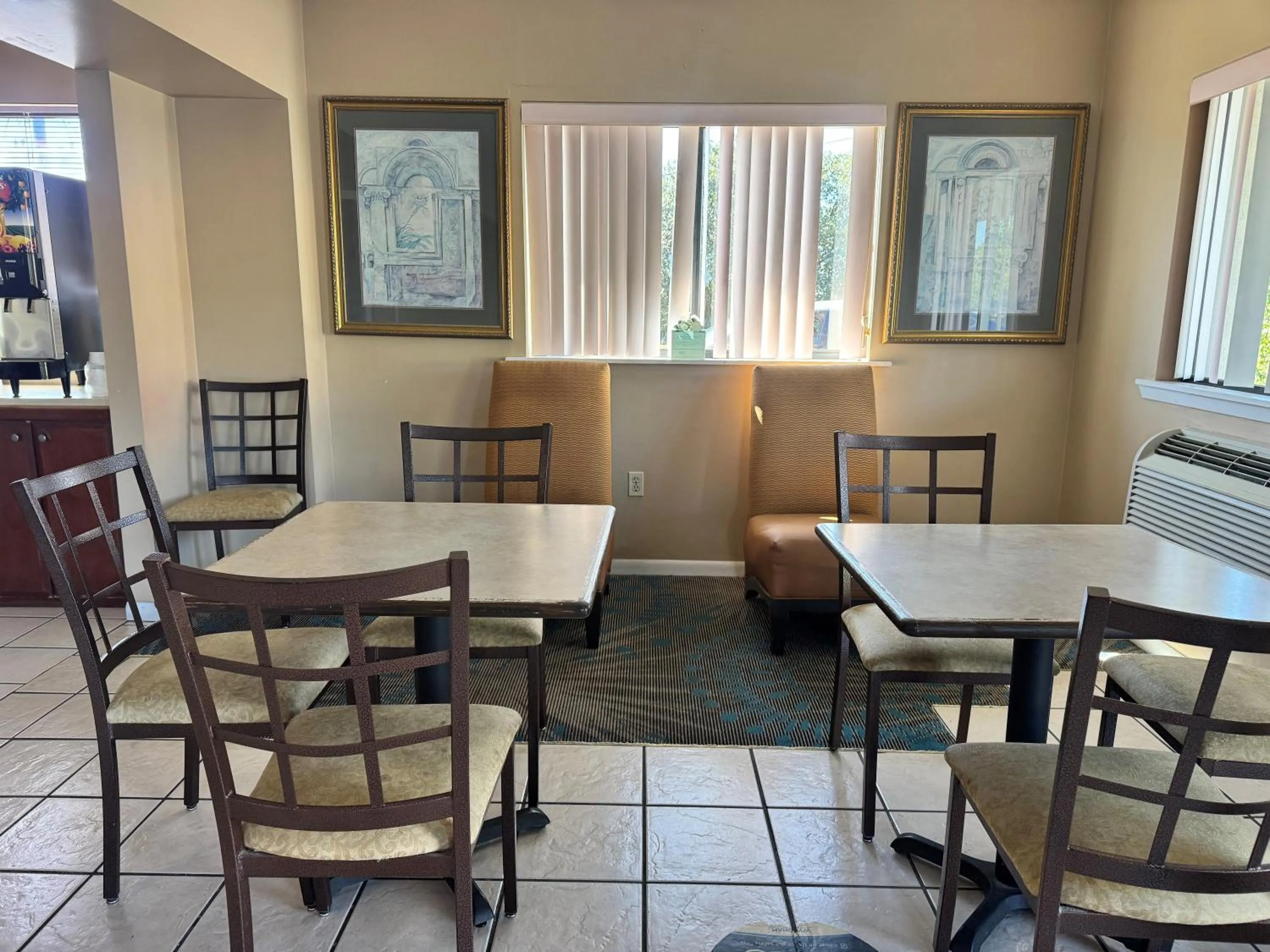 Breakfast in Super 8 by Wyndham Laurel