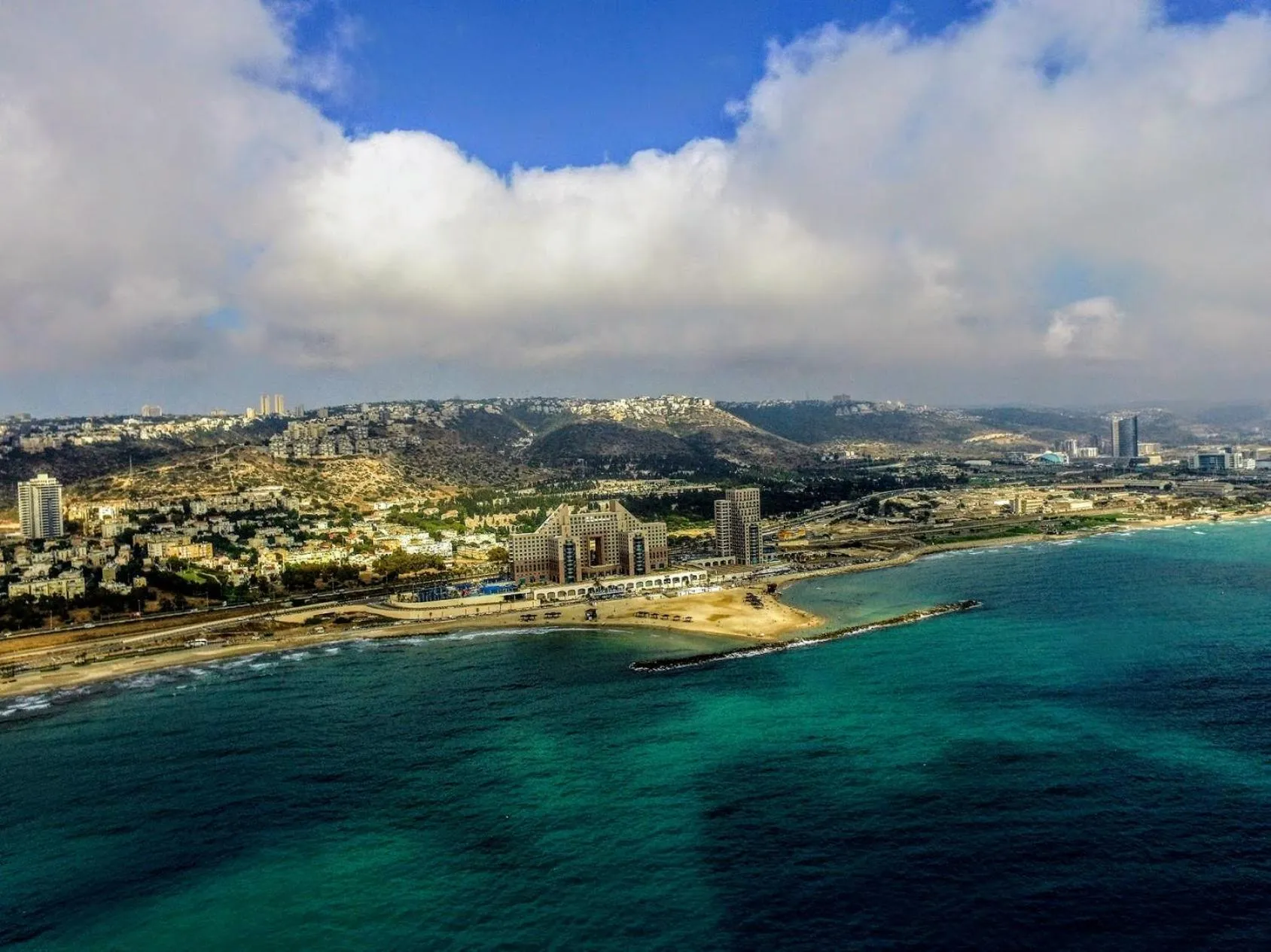 Bird's eye view in Luxurious Beach apartments
