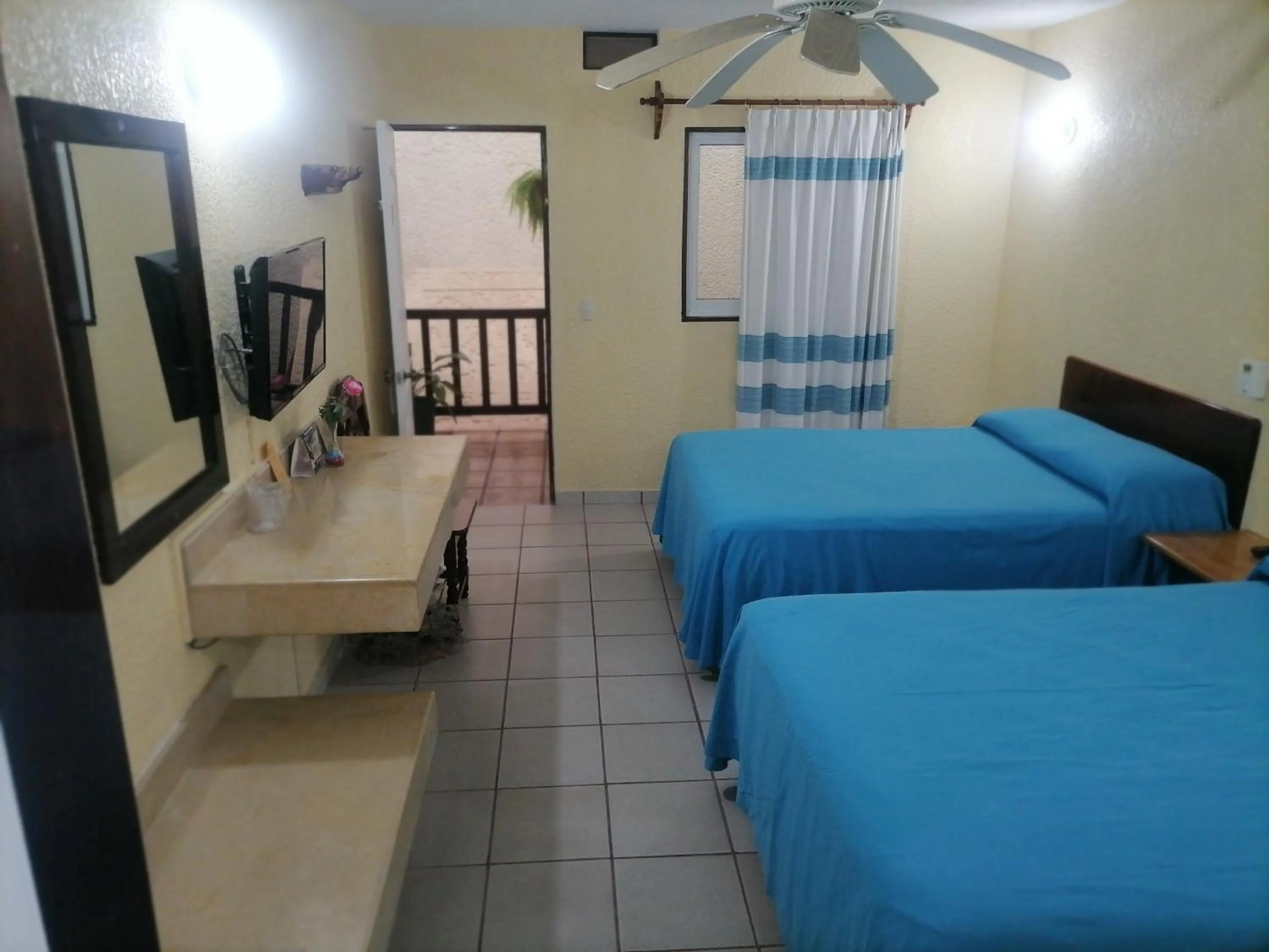 Bed in Hotel - Museo Xibalba