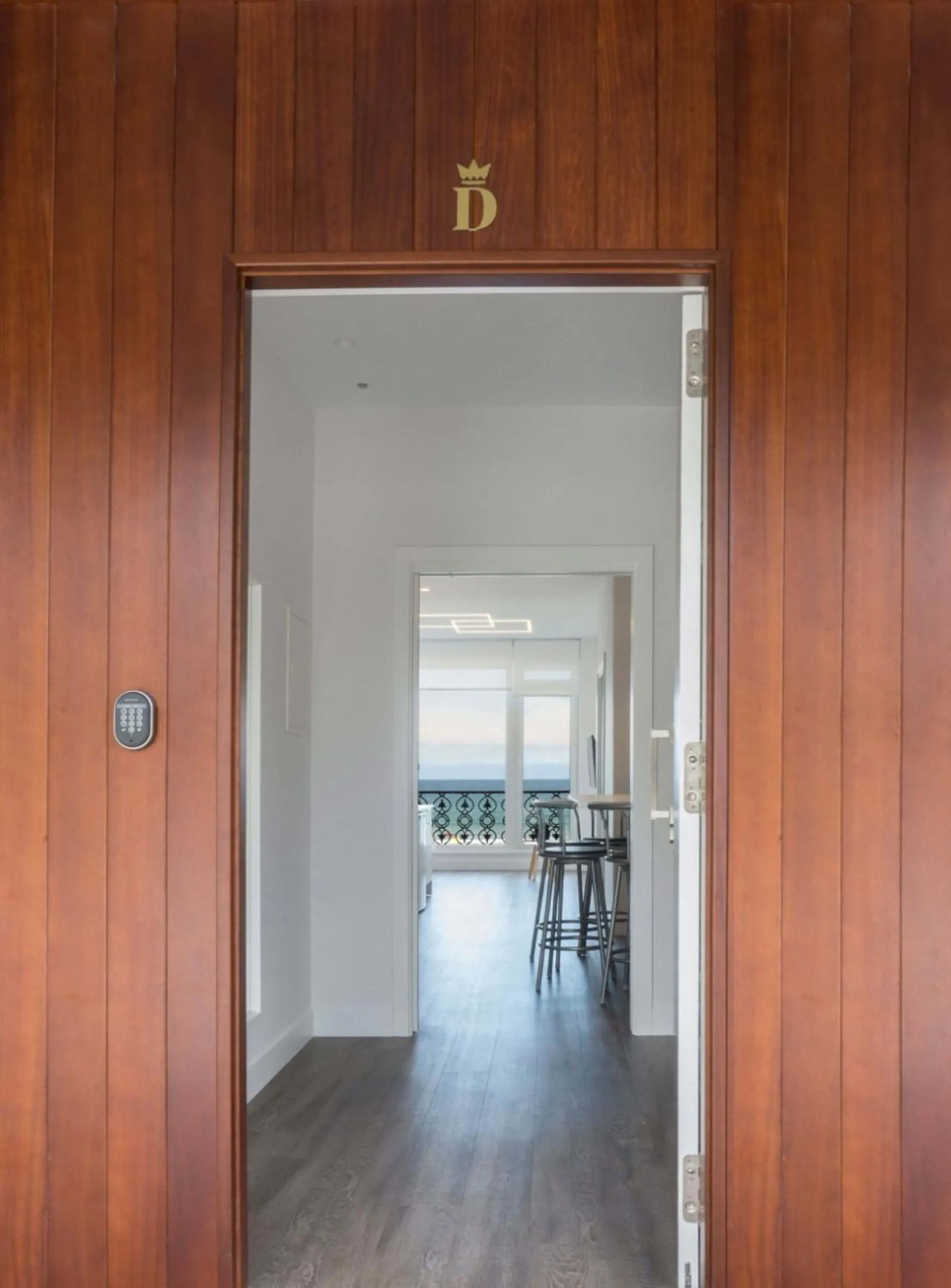 Decorative detail in Apartamentos Good Duke by Egona