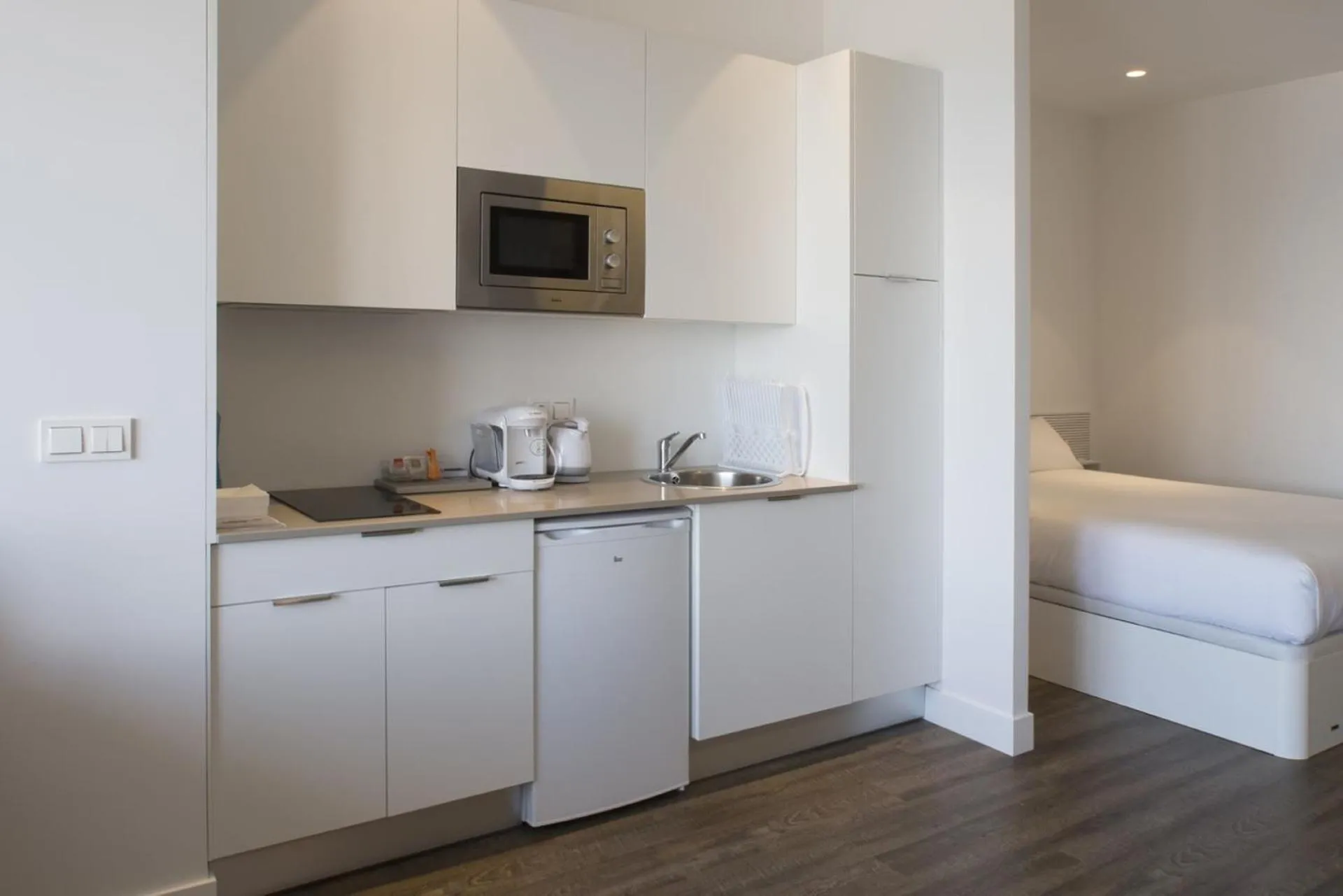 Kitchen or kitchenette in Apartamentos Good Duke by Egona