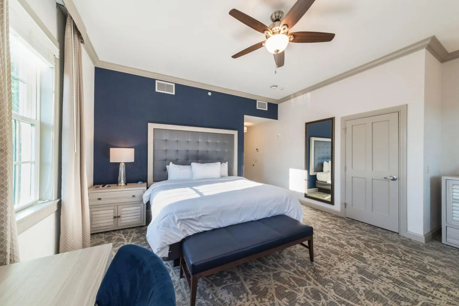 Bed in The Beaufort Inn