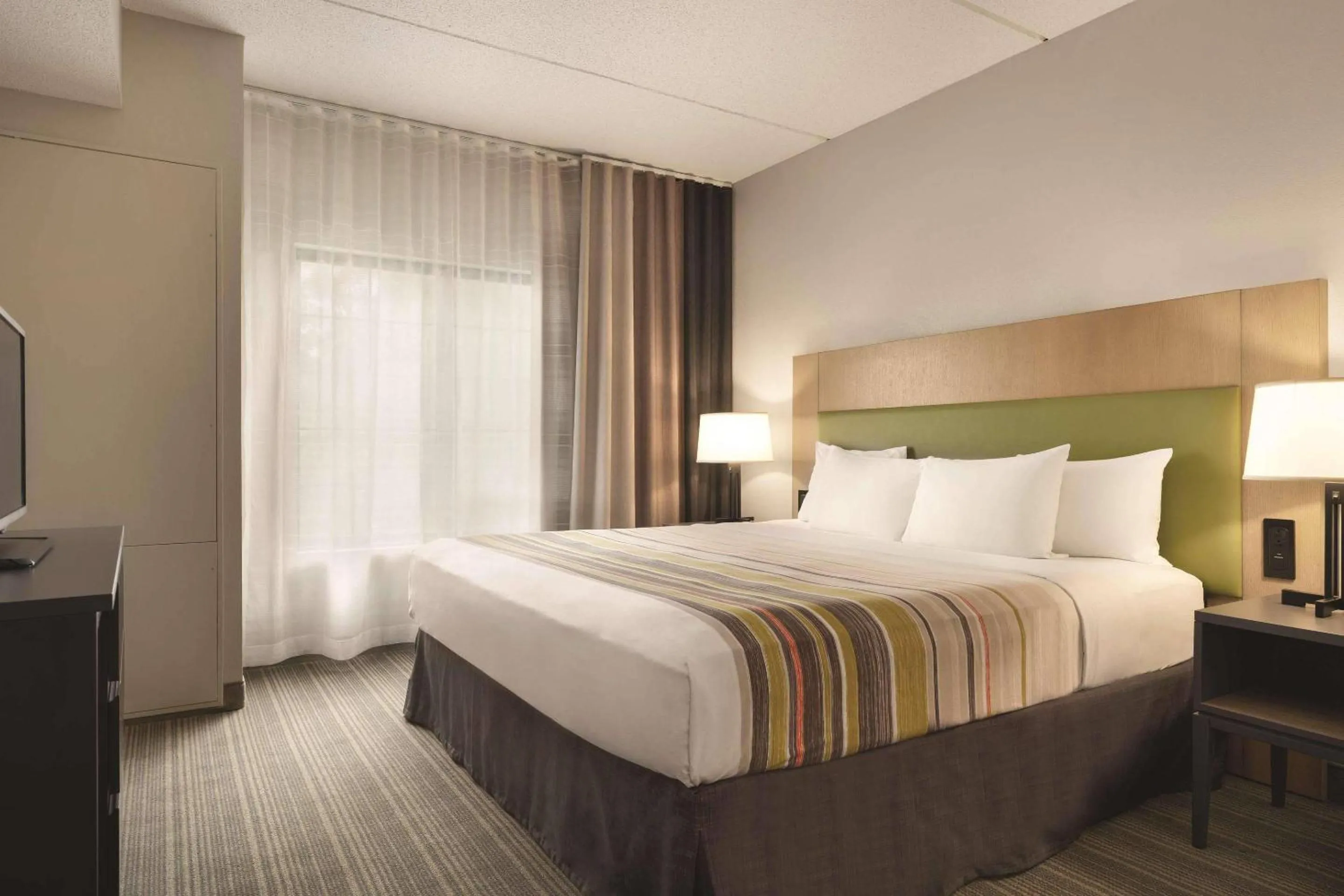 Bedroom, Bed in Country Inn & Suites by Radisson Raleigh-Durham Airport NC