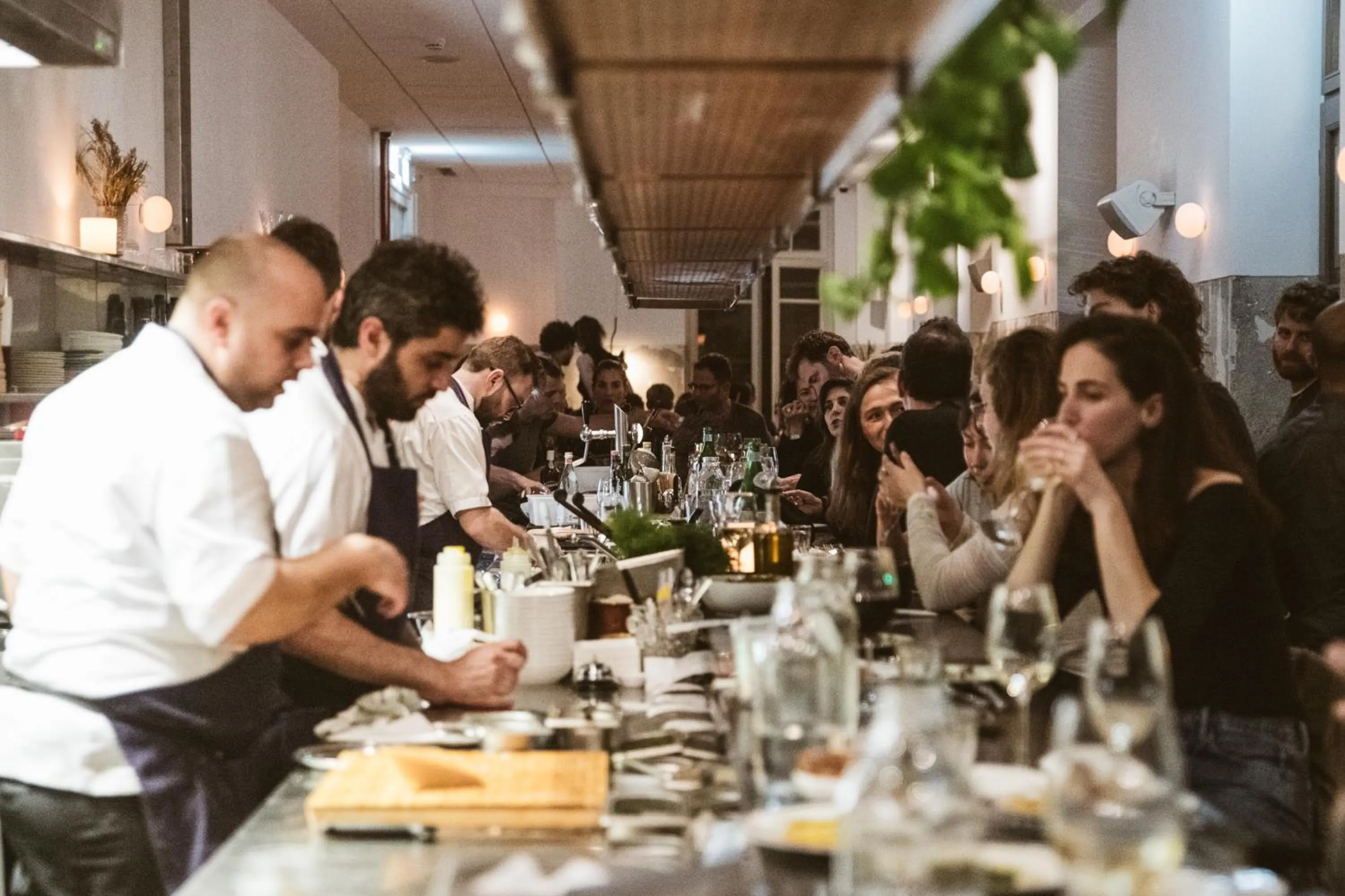 Restaurant/places to eat in Renoma