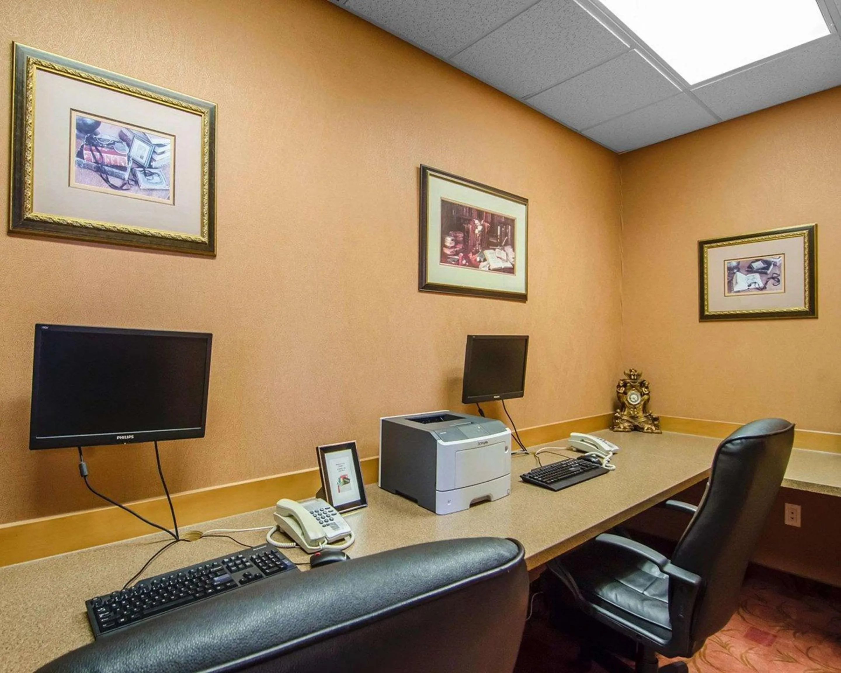 Business facilities in Quality Inn & Suites