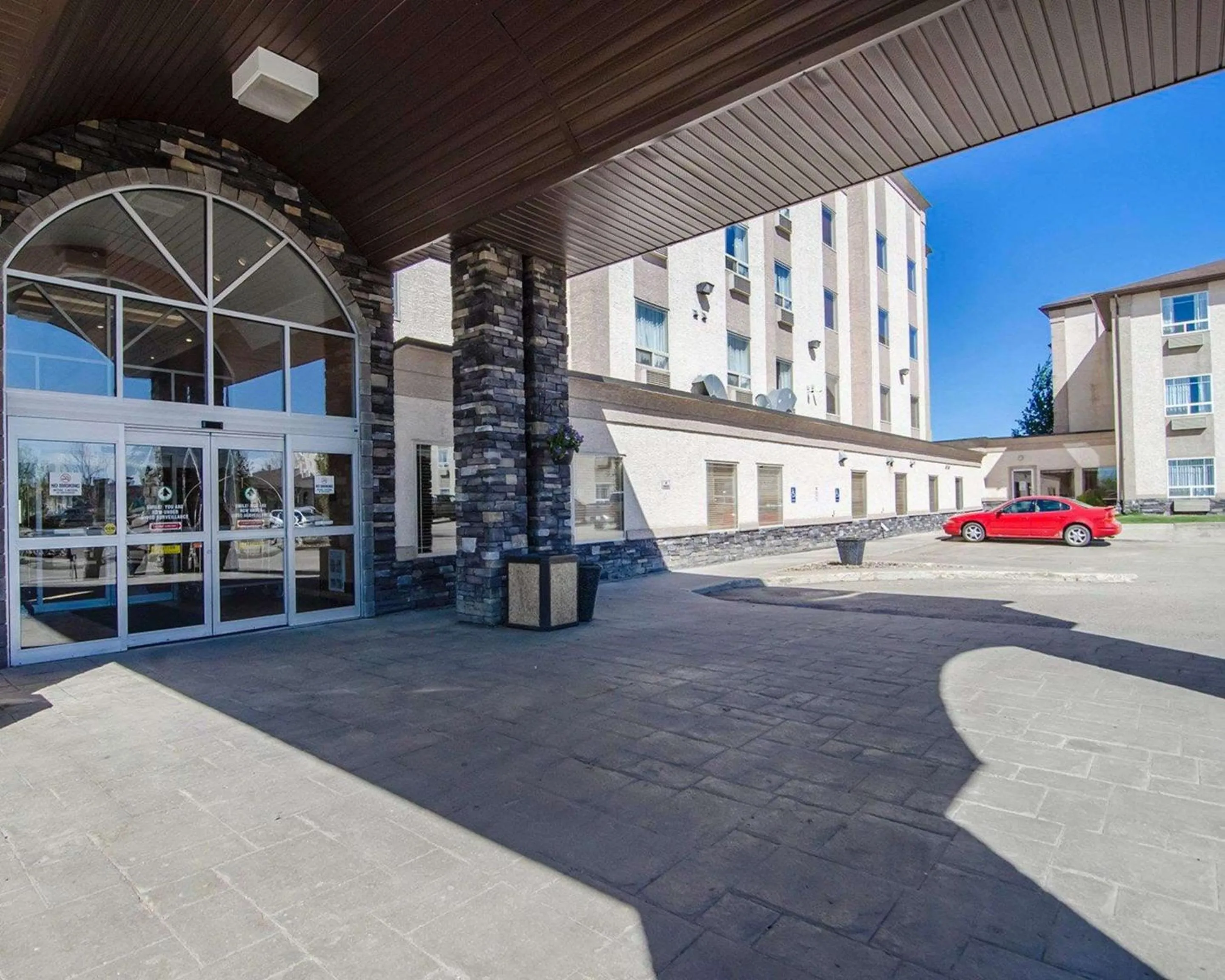 Property building in Quality Inn & Suites