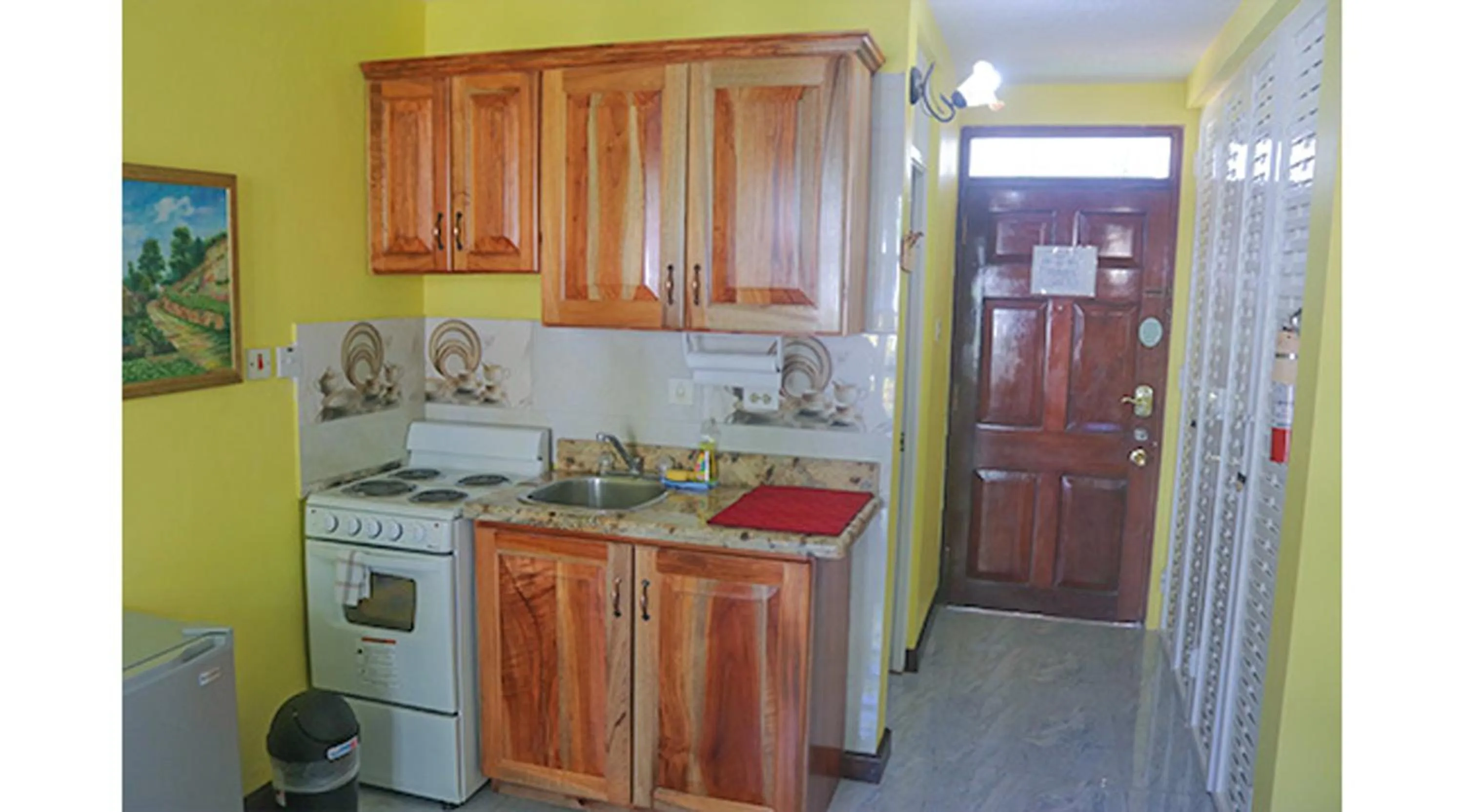 Kitchen or kitchenette in Conch Shell Beach Studio @ Sandcastles