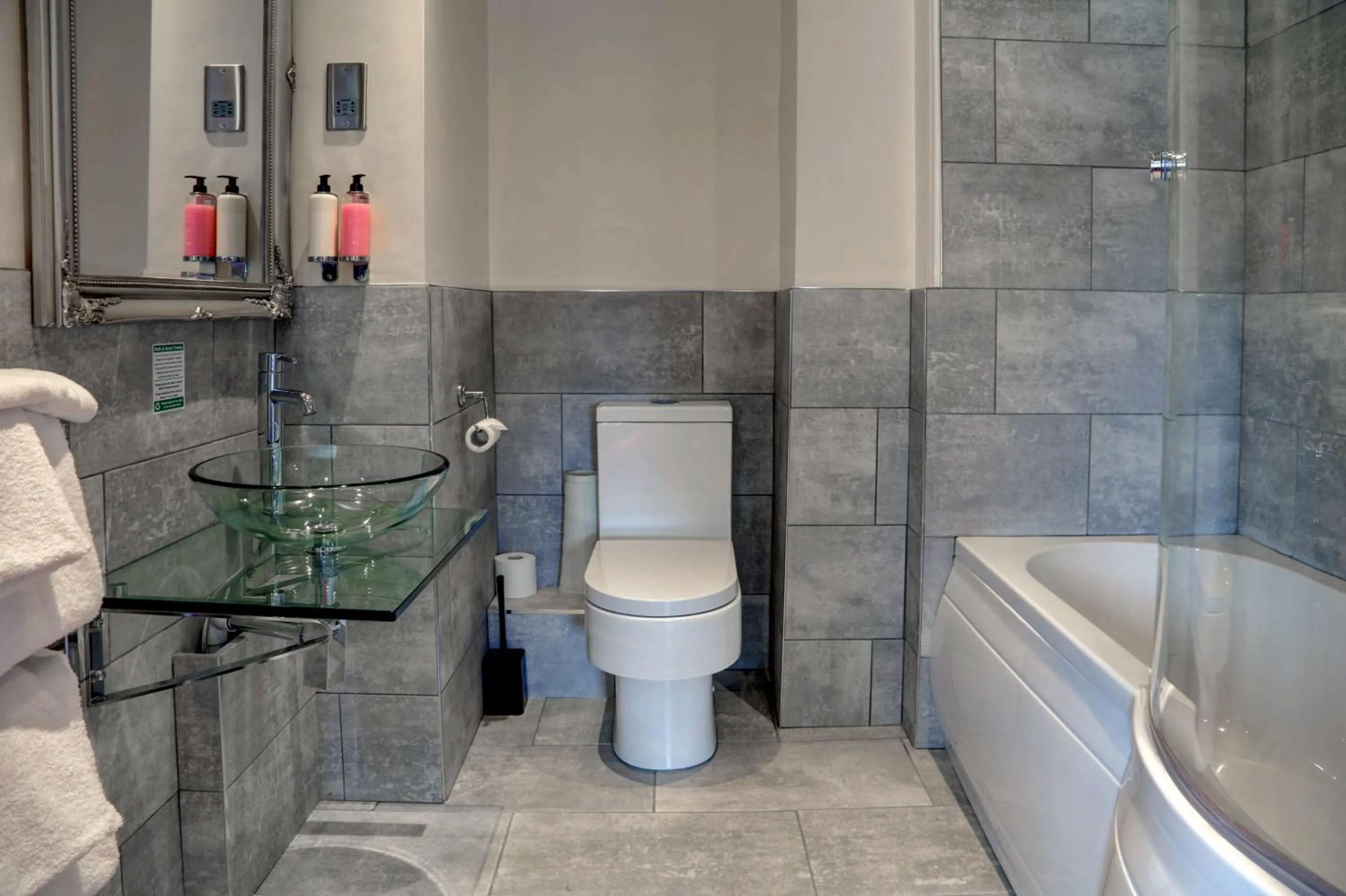 Bathroom in Best Western Henbury Lodge Hotel