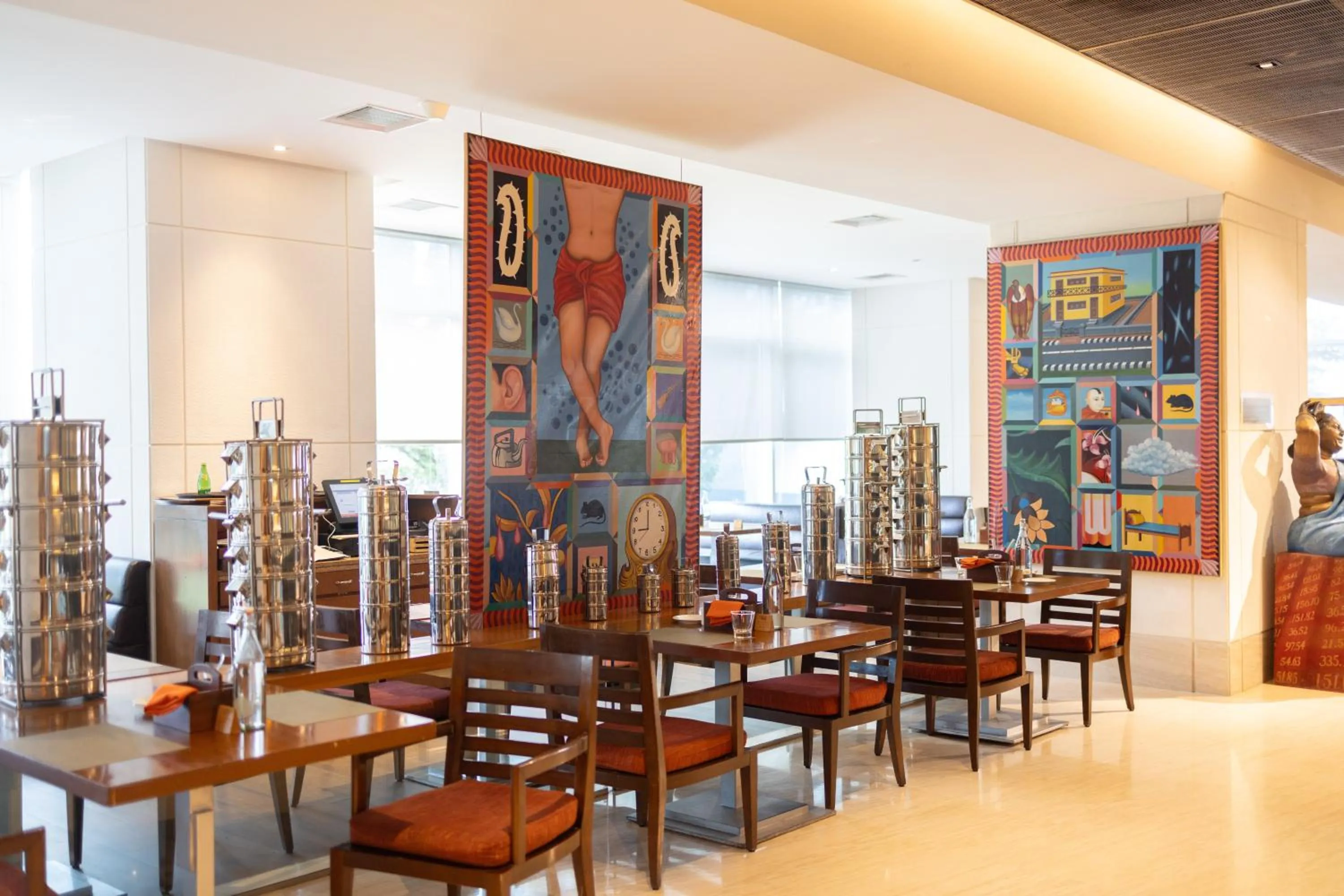 Restaurant/places to eat in Hyatt Regency Chennai