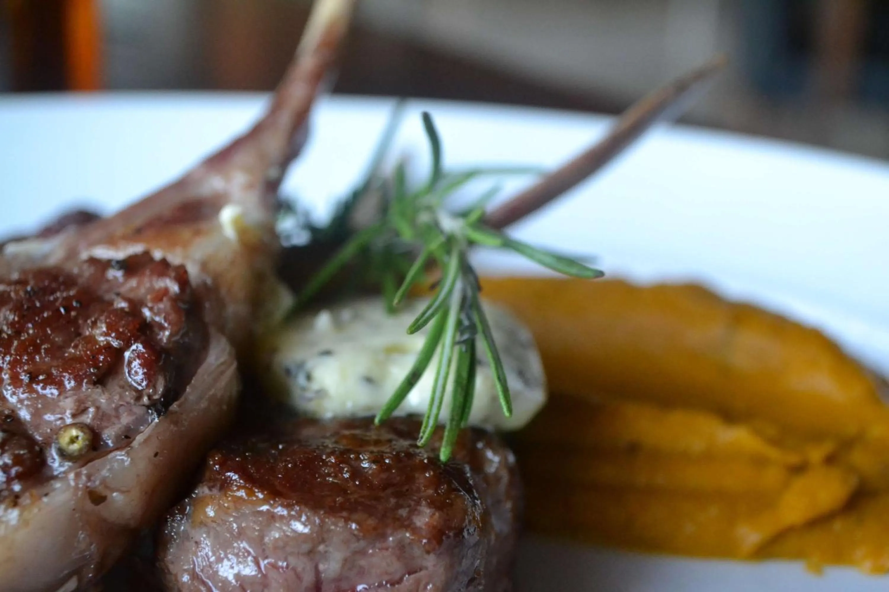 Restaurant/places to eat in Hyatt Regency Chennai