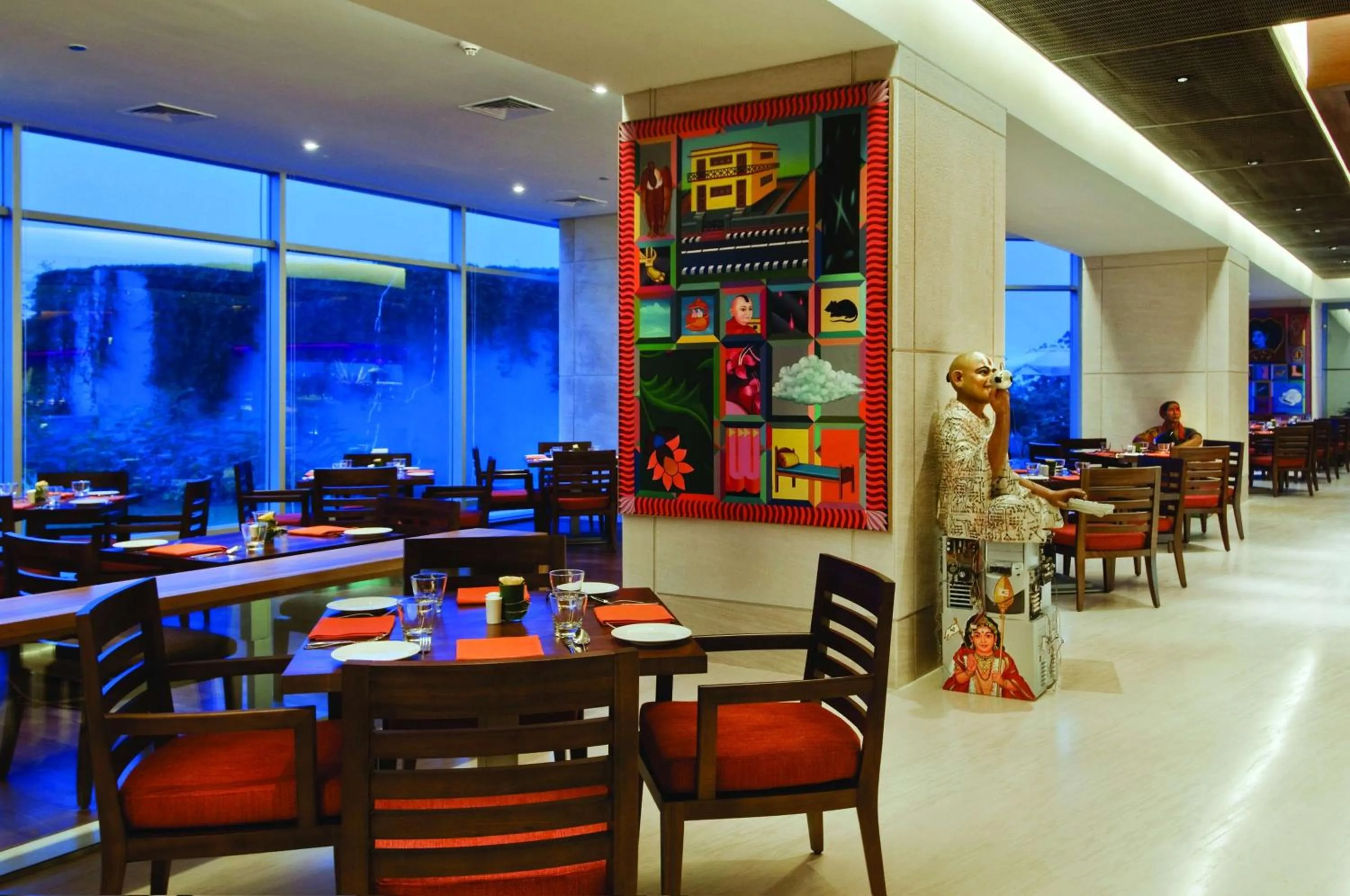 Restaurant/places to eat in Hyatt Regency Chennai