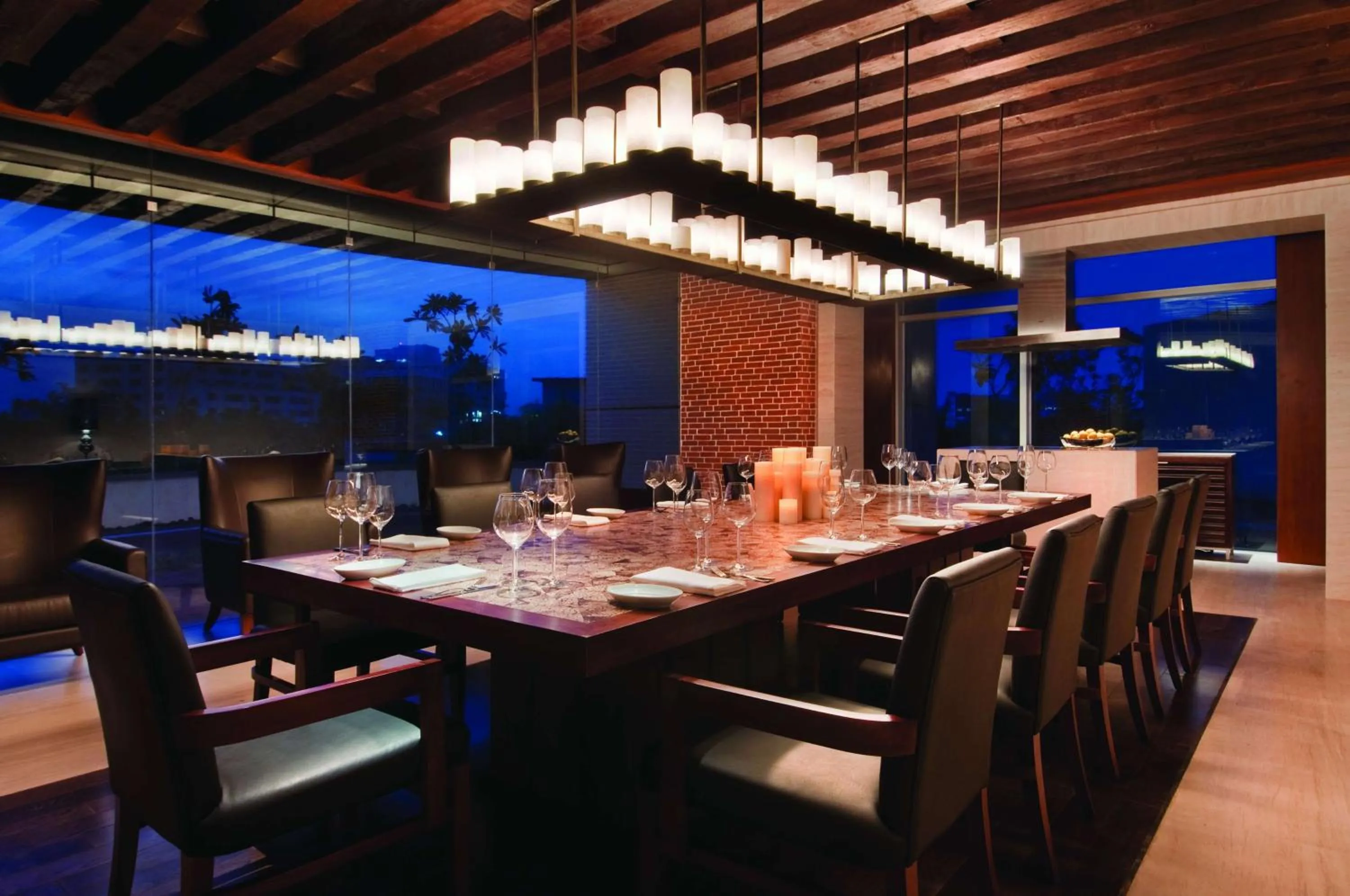 Restaurant/places to eat in Hyatt Regency Chennai