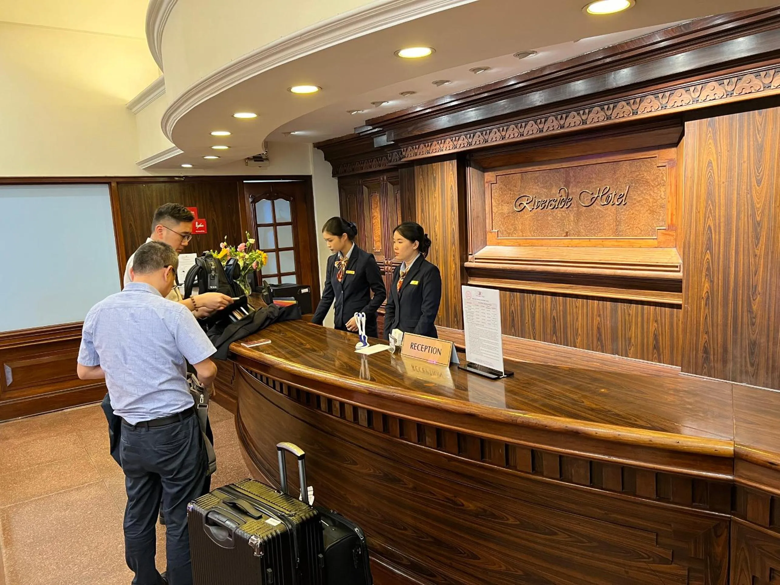 Riverside Hotel Saigon