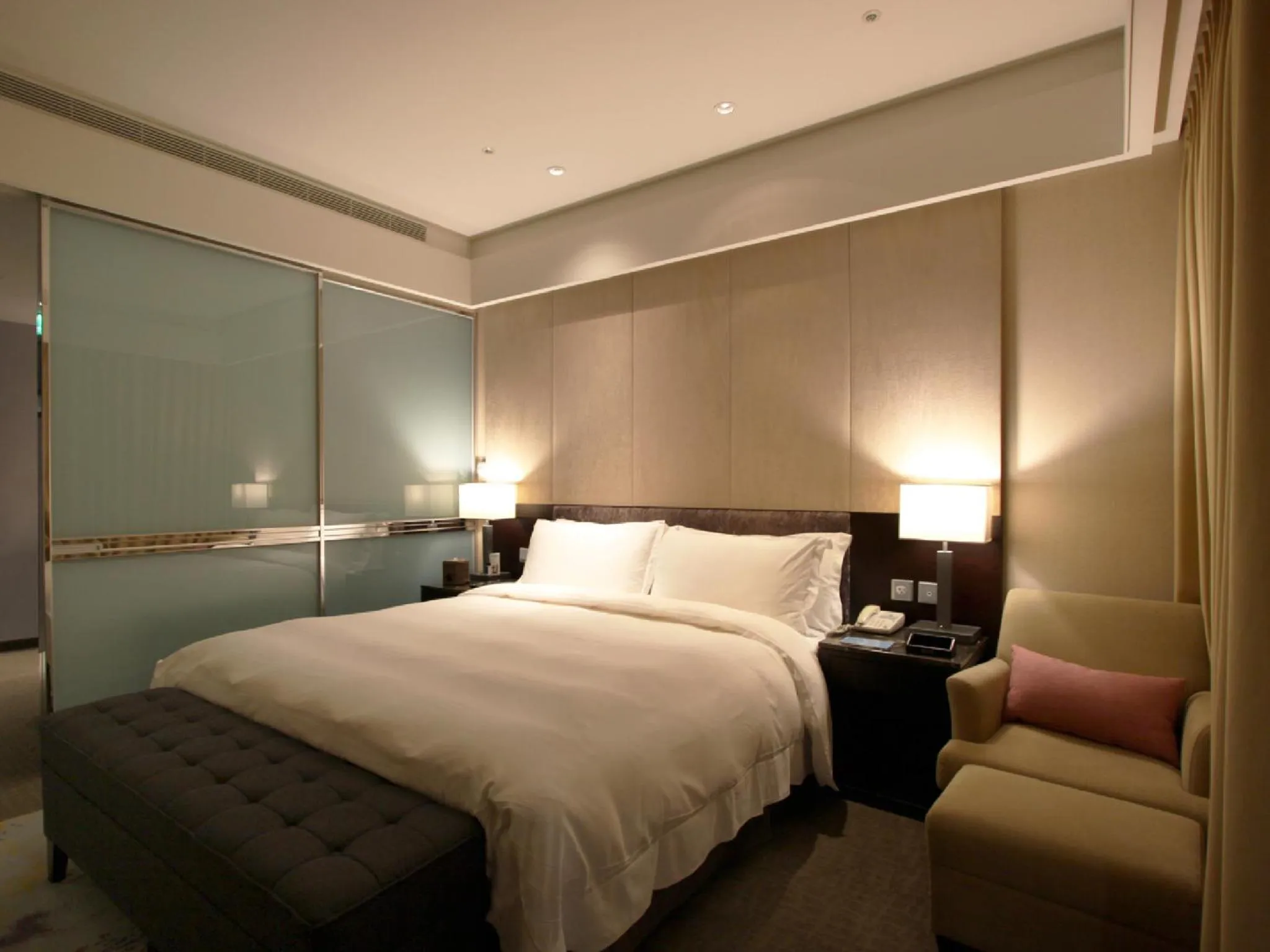 Bed in The Tango Hotel Taipei XinYi