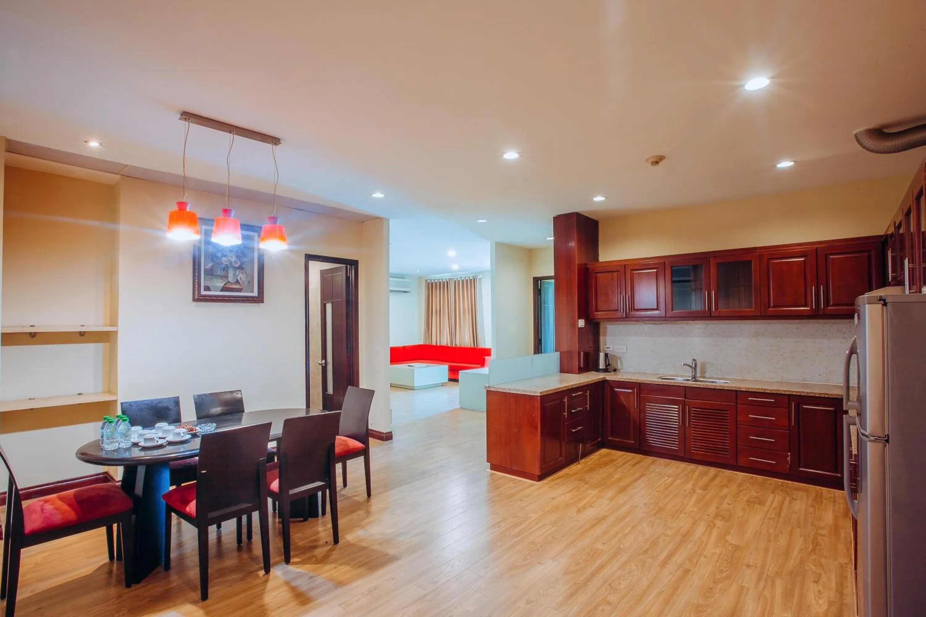 Kitchen or kitchenette in Vinh Trung Plaza Hotel