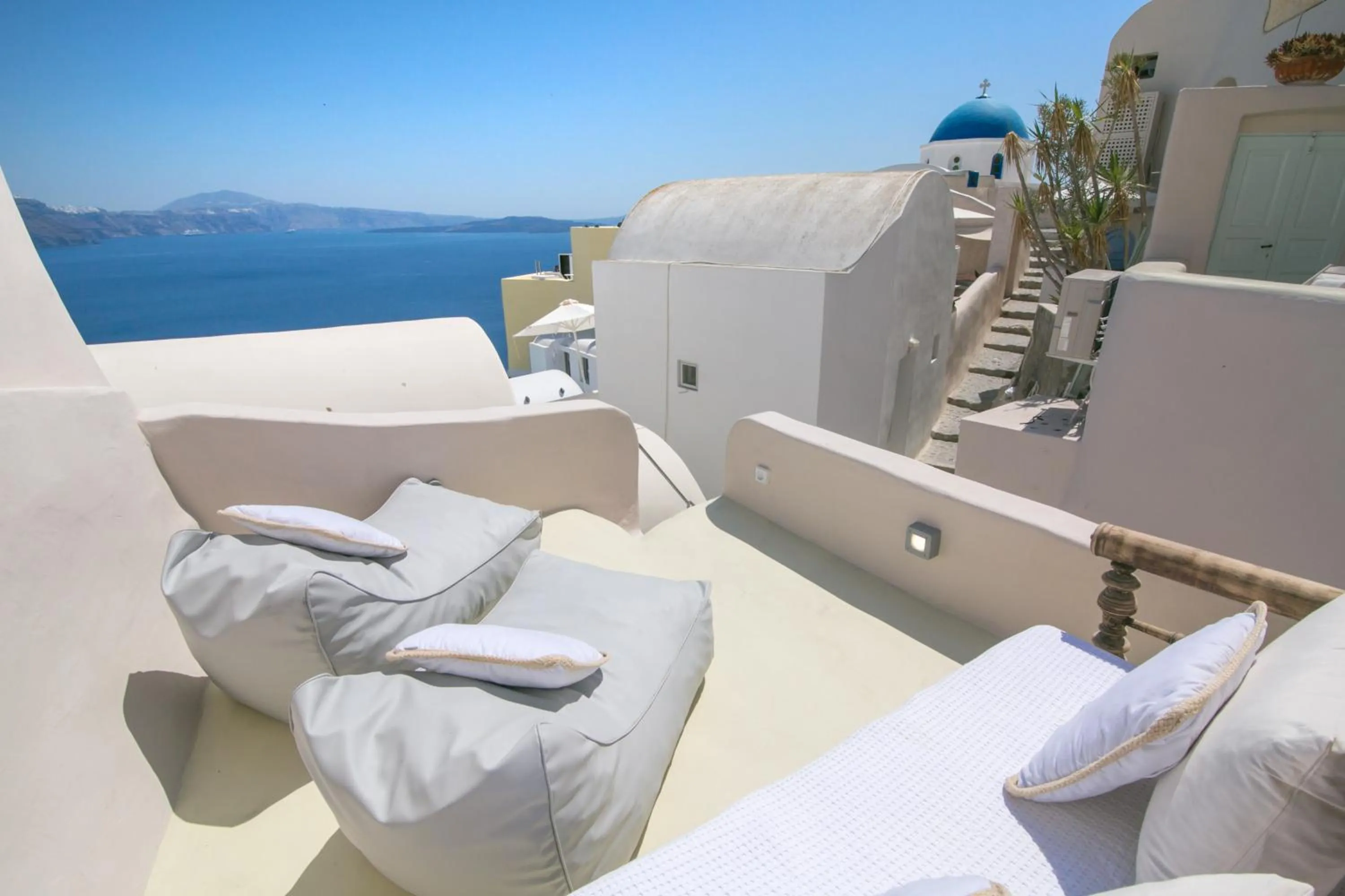 Sea view in Morfi Cave House