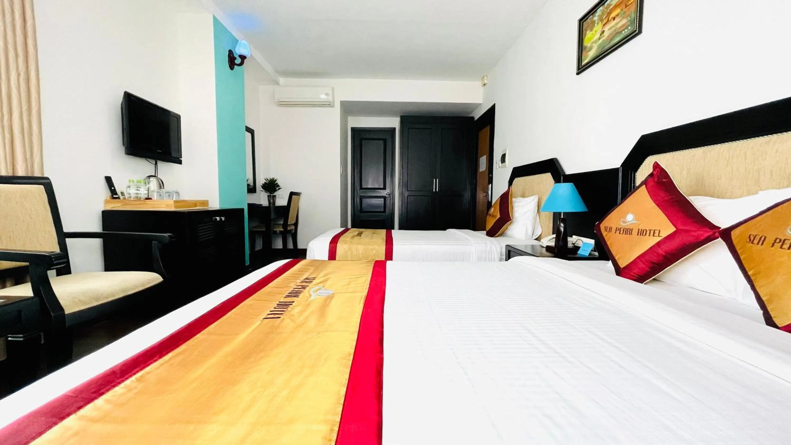 Bedroom, Bed in Sea Pearl Cat Ba Hotel