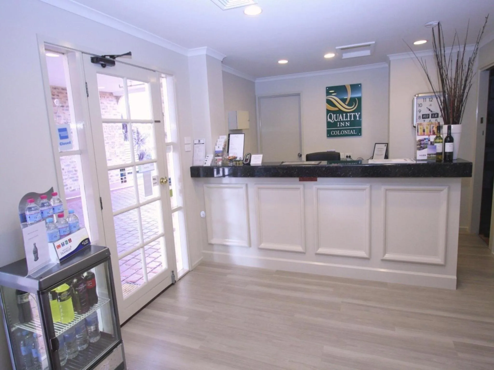 Lobby or reception in Quality Inn Colonial