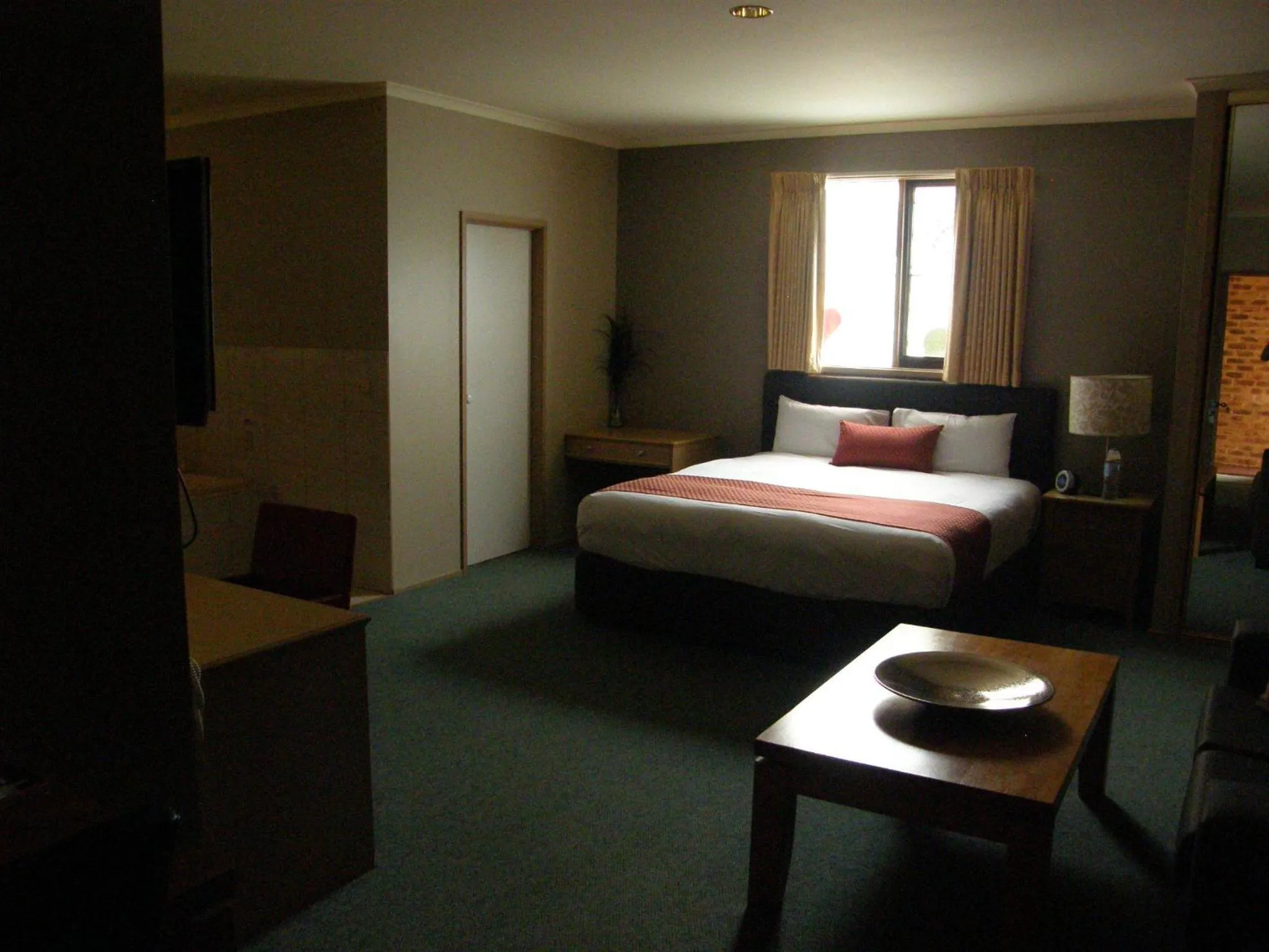 Photo of the whole room, Bed in Quality Inn Colonial
