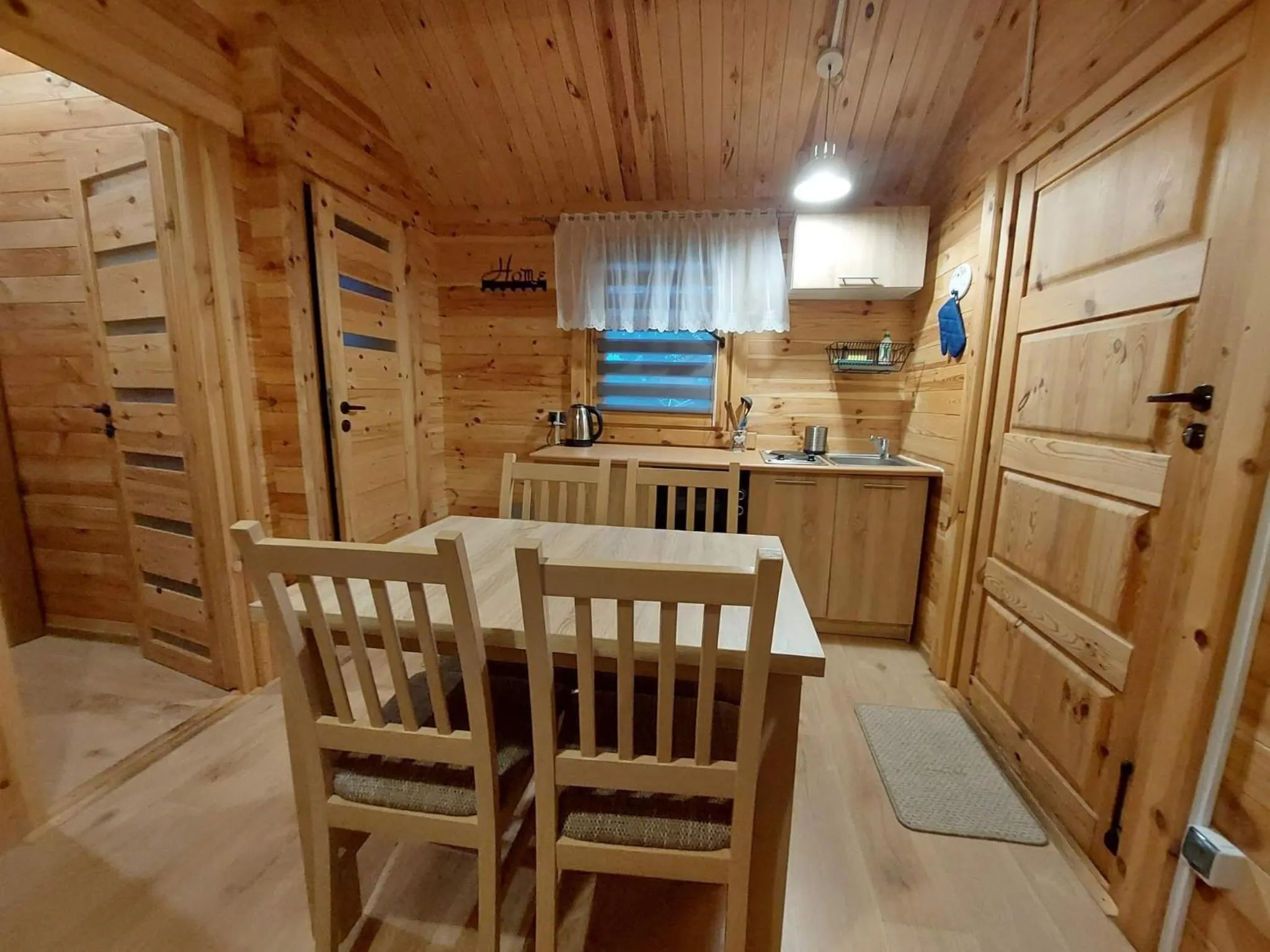 Kitchen or kitchenette in Arcada