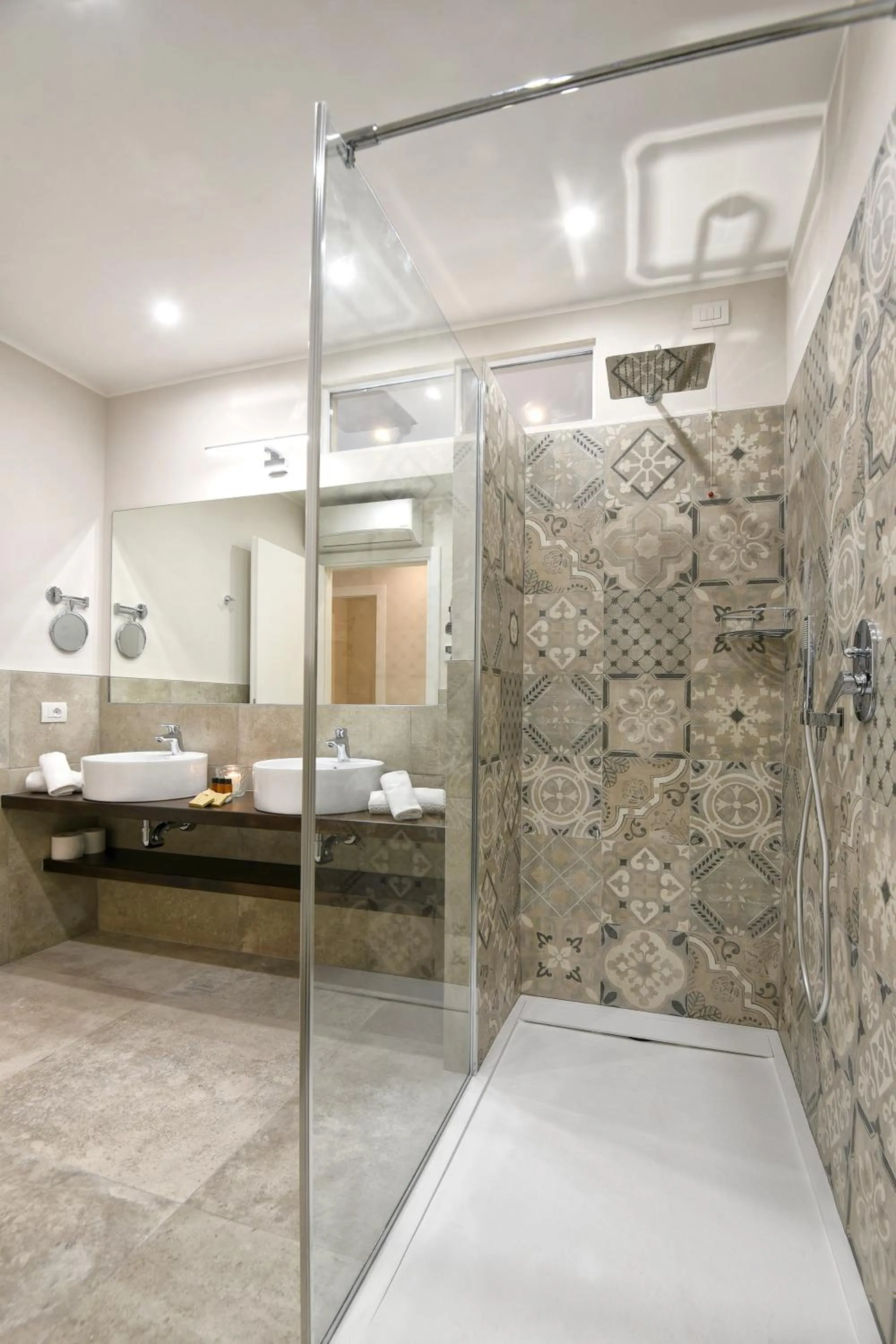 Shower in La Dolce Vita Relais - Hotel Gallo