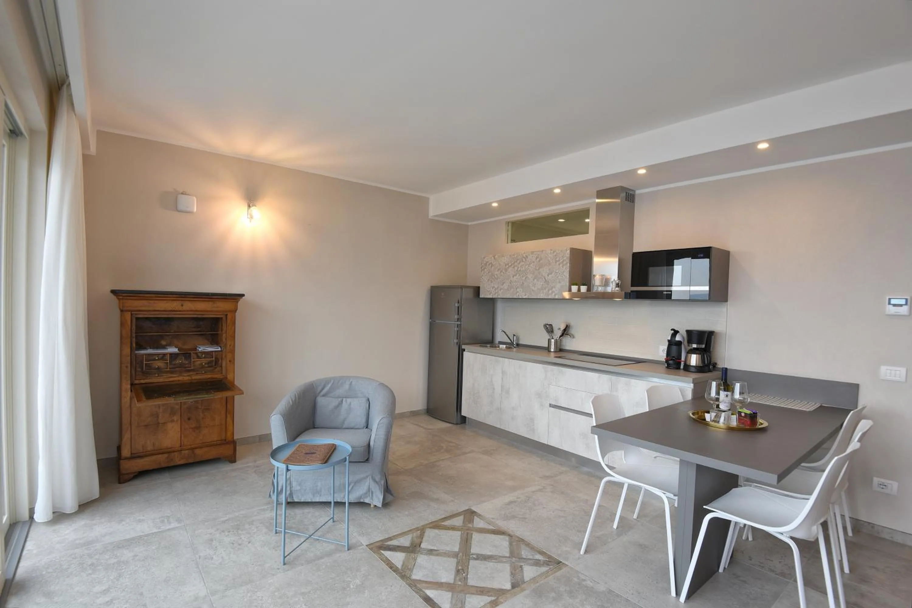 Kitchen or kitchenette in La Dolce Vita Relais - Hotel Gallo